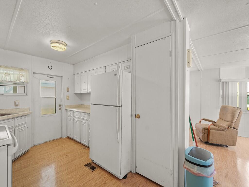 14 Golf Drive Property Photo 16