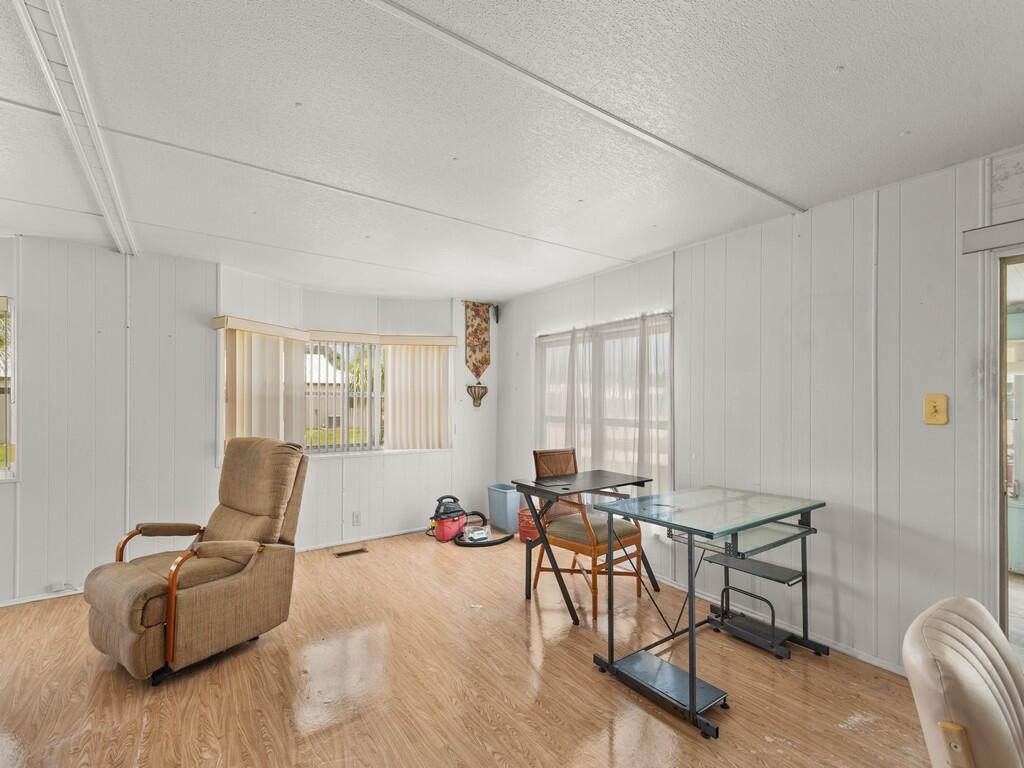 14 Golf Drive Property Photo 18