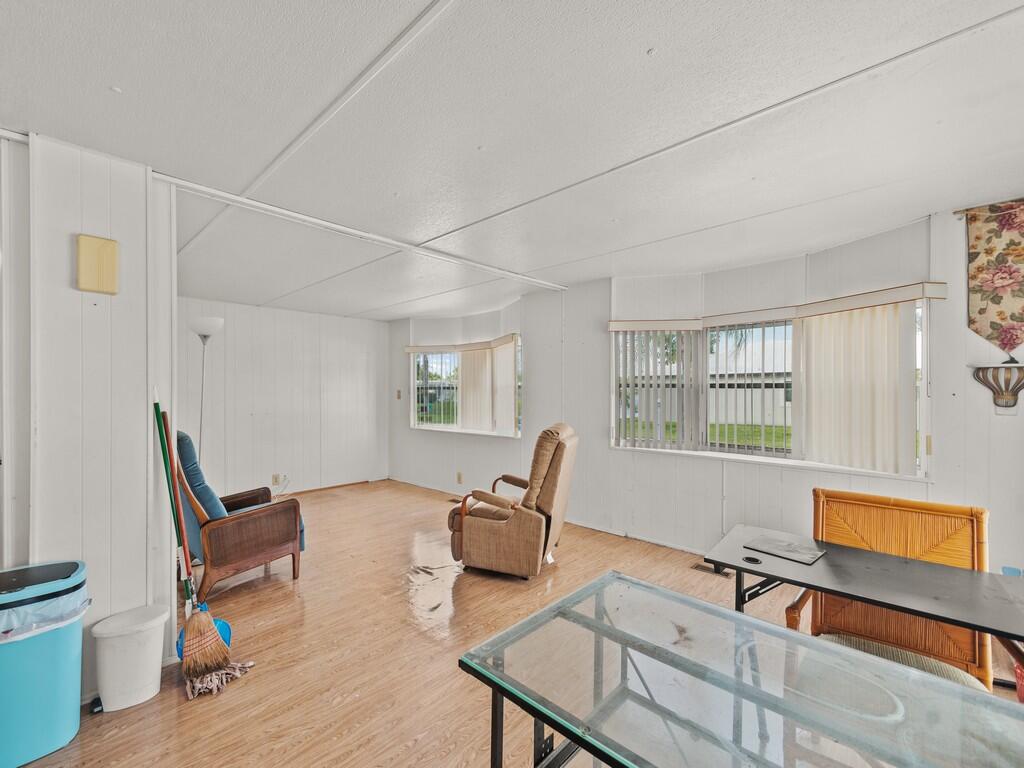 14 Golf Drive Property Photo 20