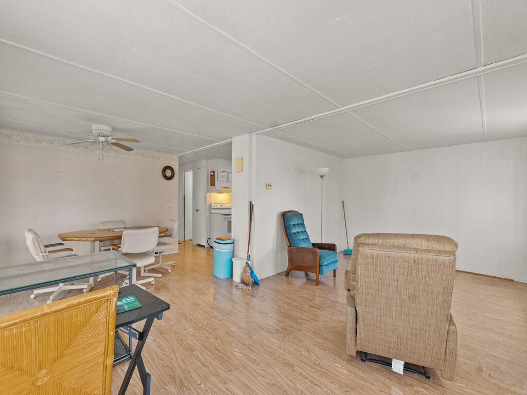 14 Golf Drive Property Photo 22