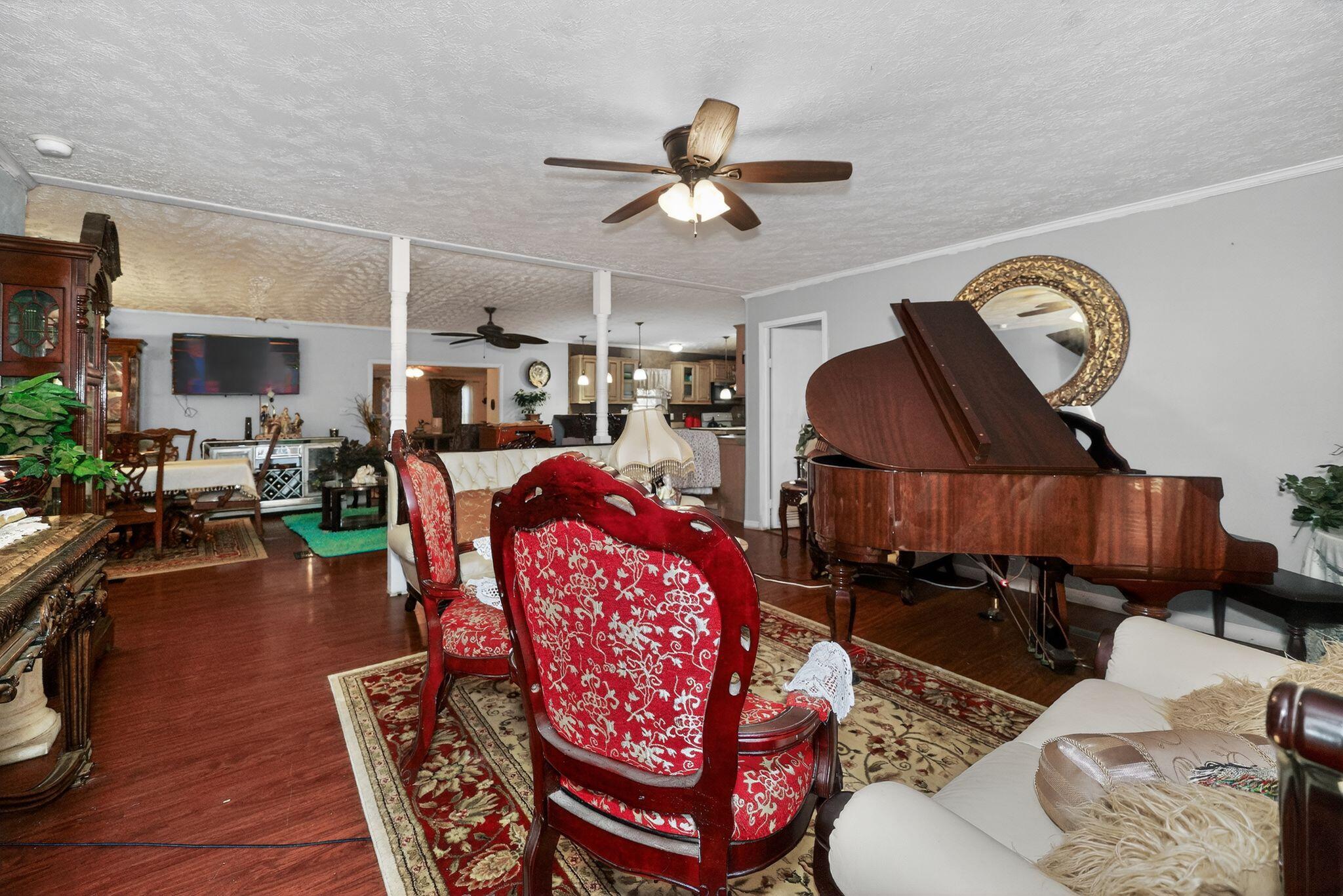 7638 Sundown Creek Road Property Photo 13