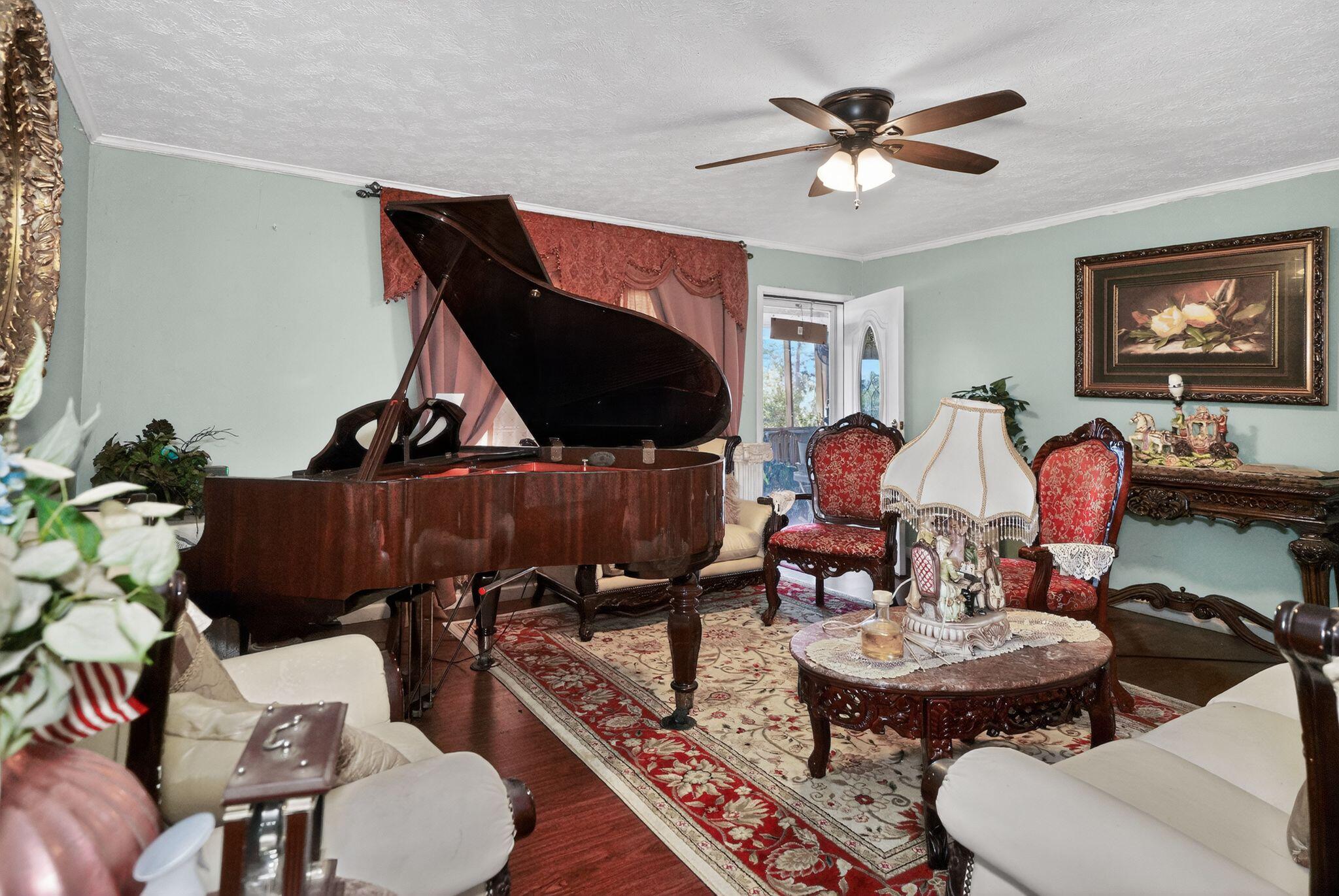 7638 Sundown Creek Road Property Photo 14
