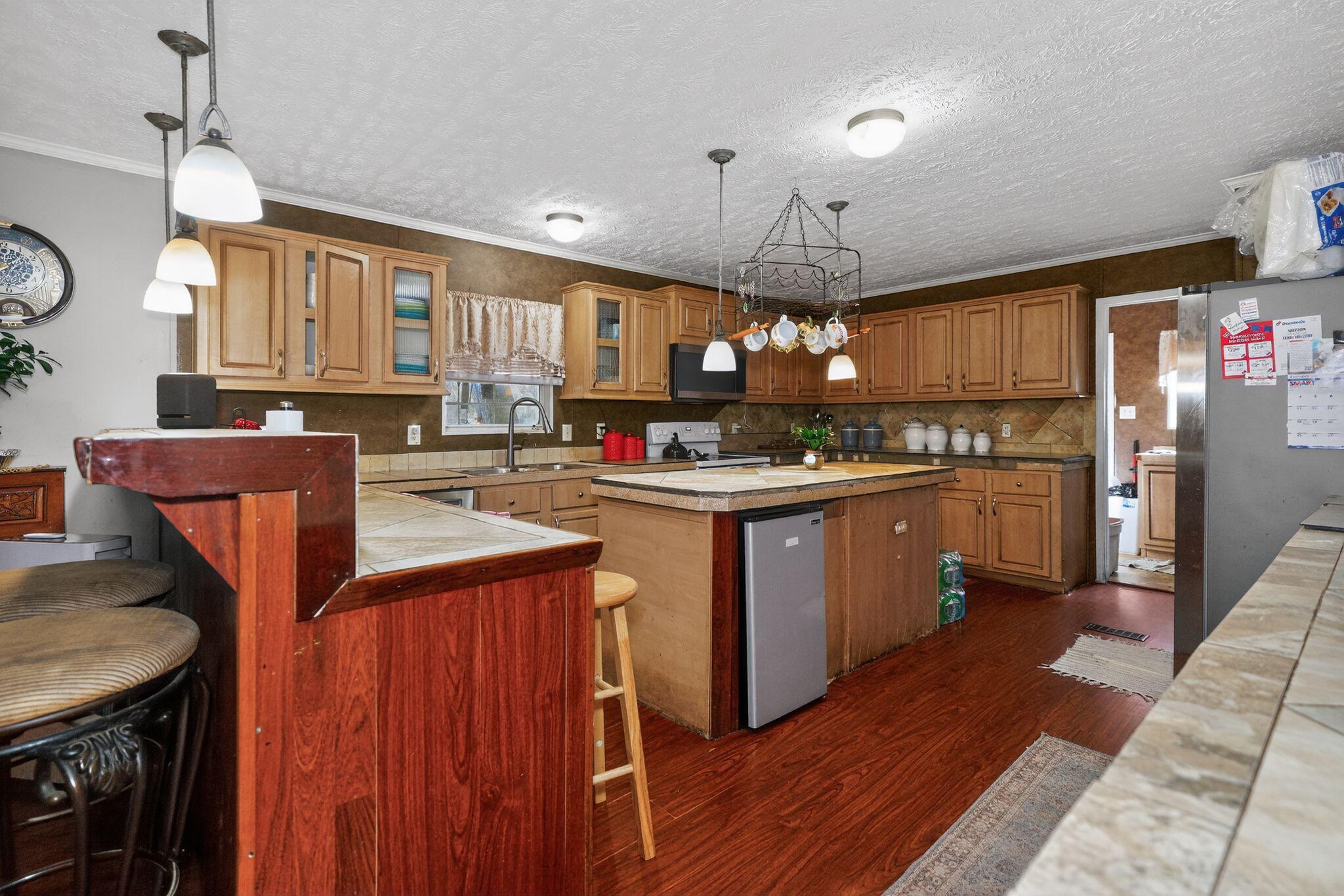 7638 Sundown Creek Road Property Photo 16