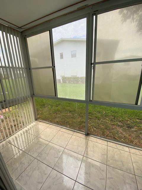 131 Easthampton F Property Photo 23