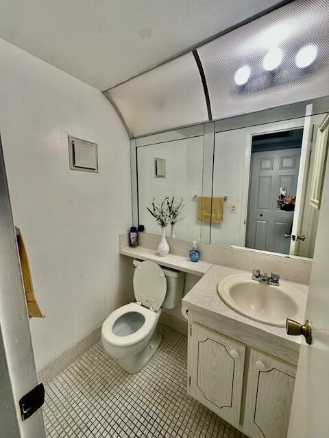 30 Suffolk A Property Photo 8