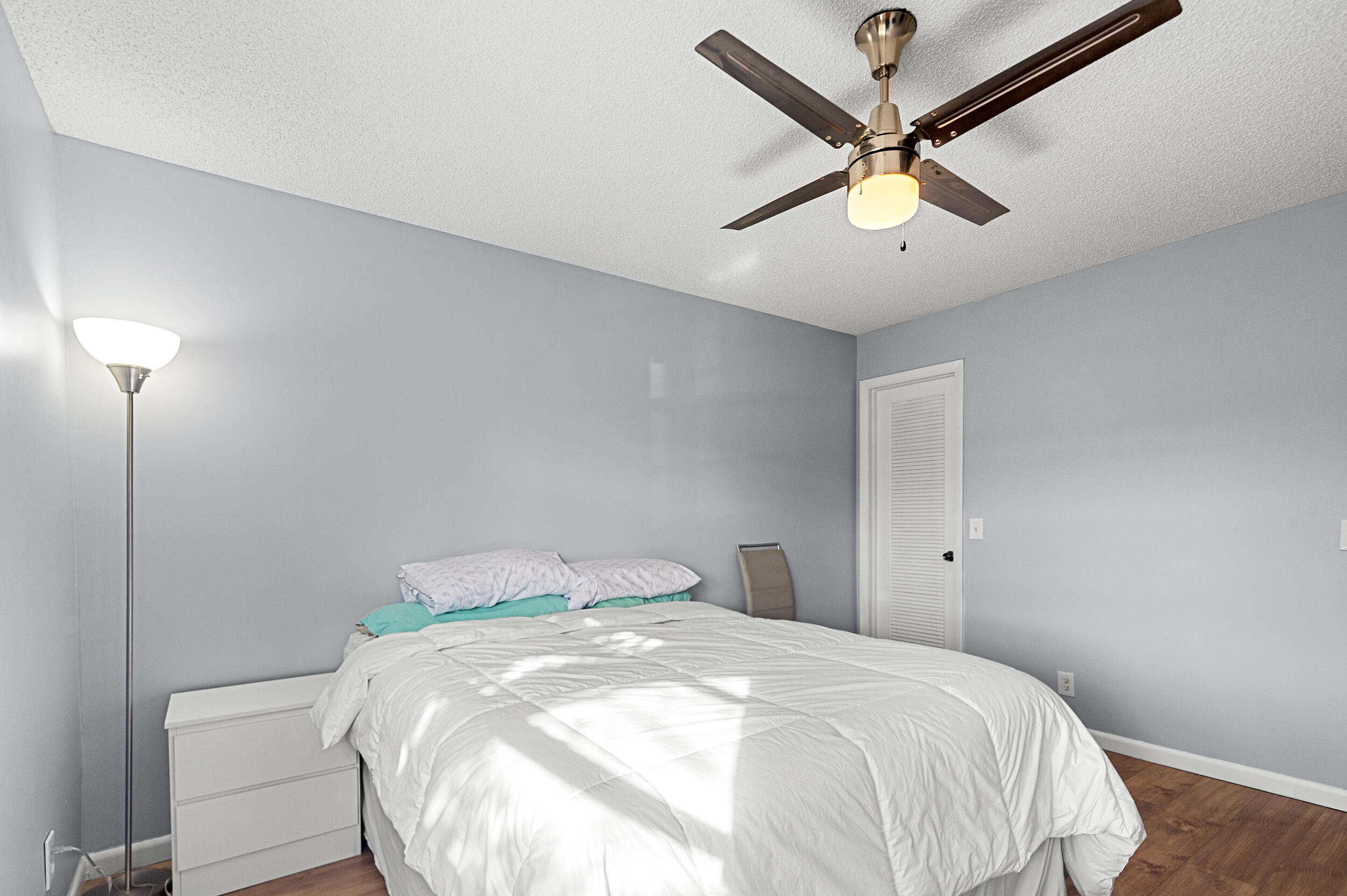 605 Flanders M Property Photo 15