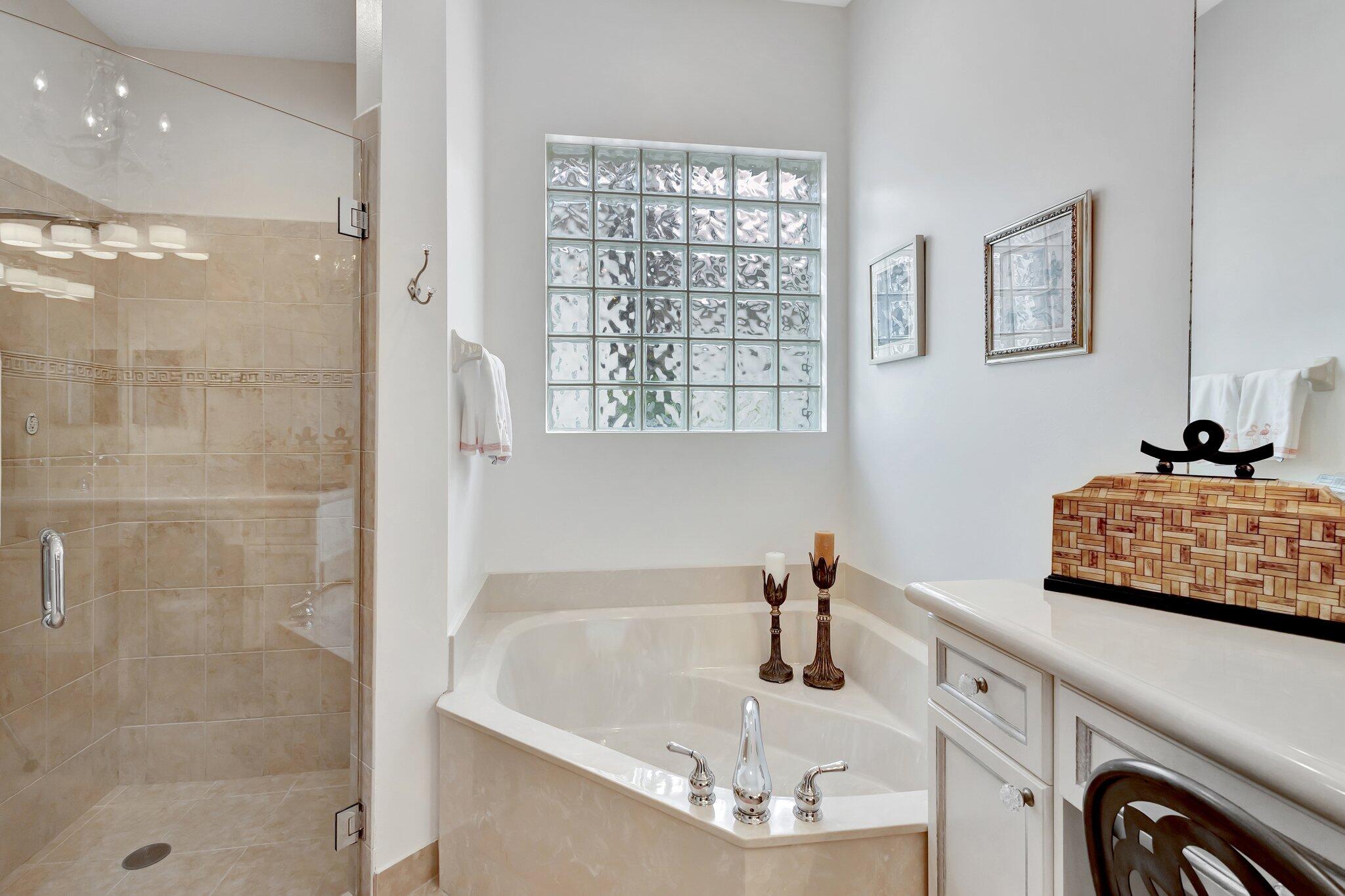 10732 Grande Boulevard Property Photo 15