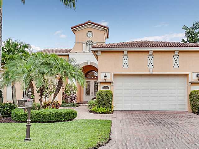 120 Viera Drive Property Photo 1