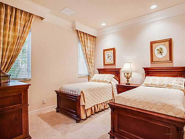 120 Viera Drive Property Photo 8