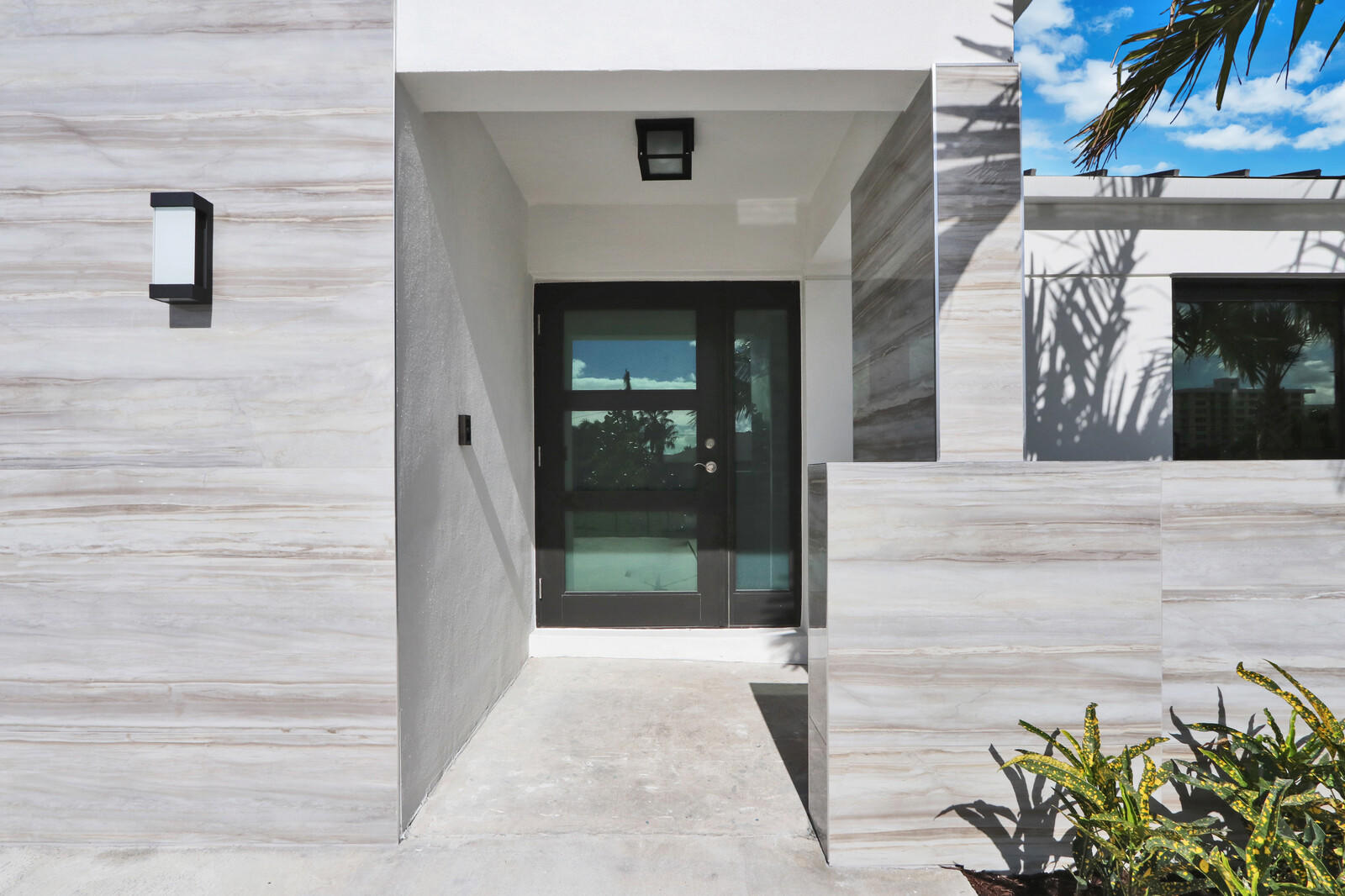441 S Lyra Circle Property Photo 13