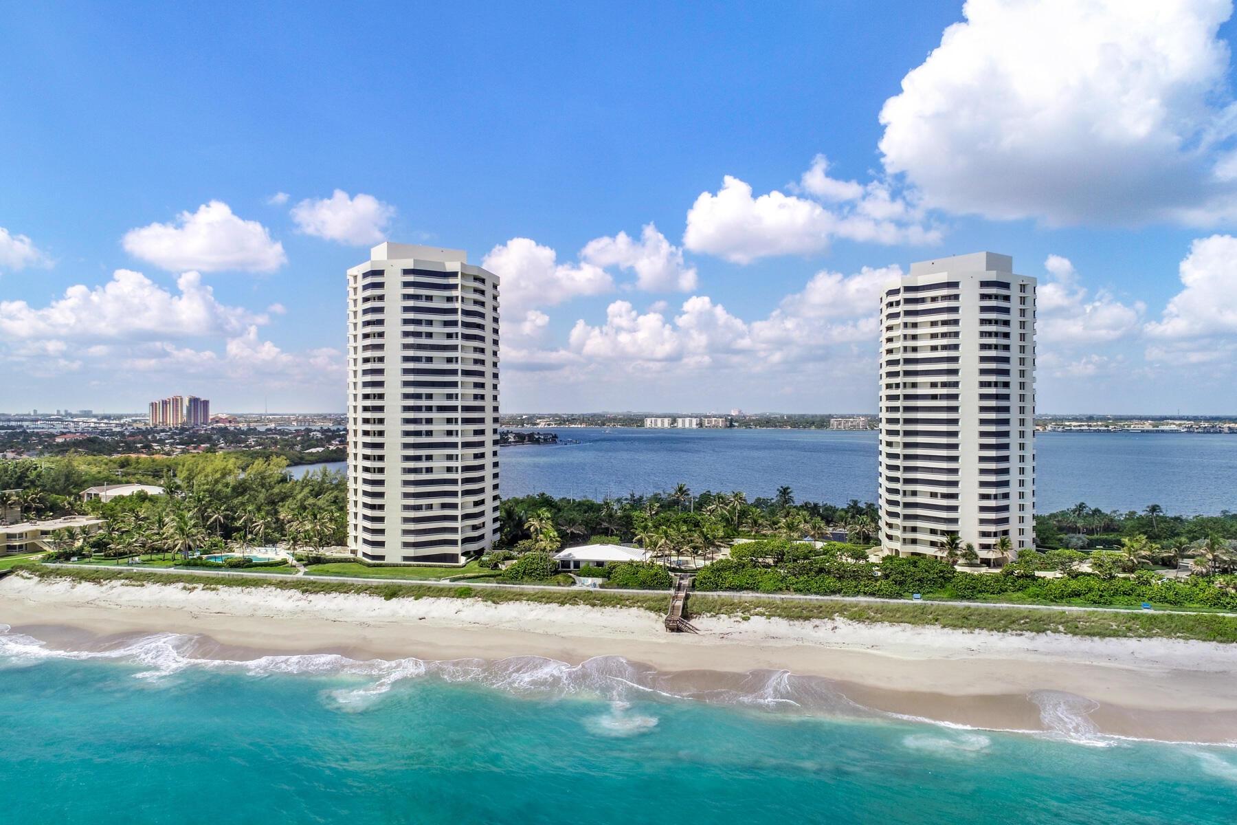 5080 N Ocean Drive 9d Property Photo 1