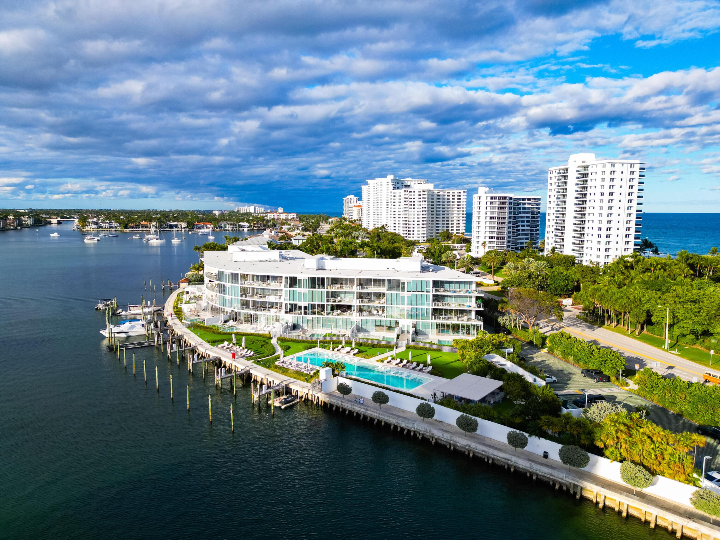 725 S Ocean Boulevard 206
