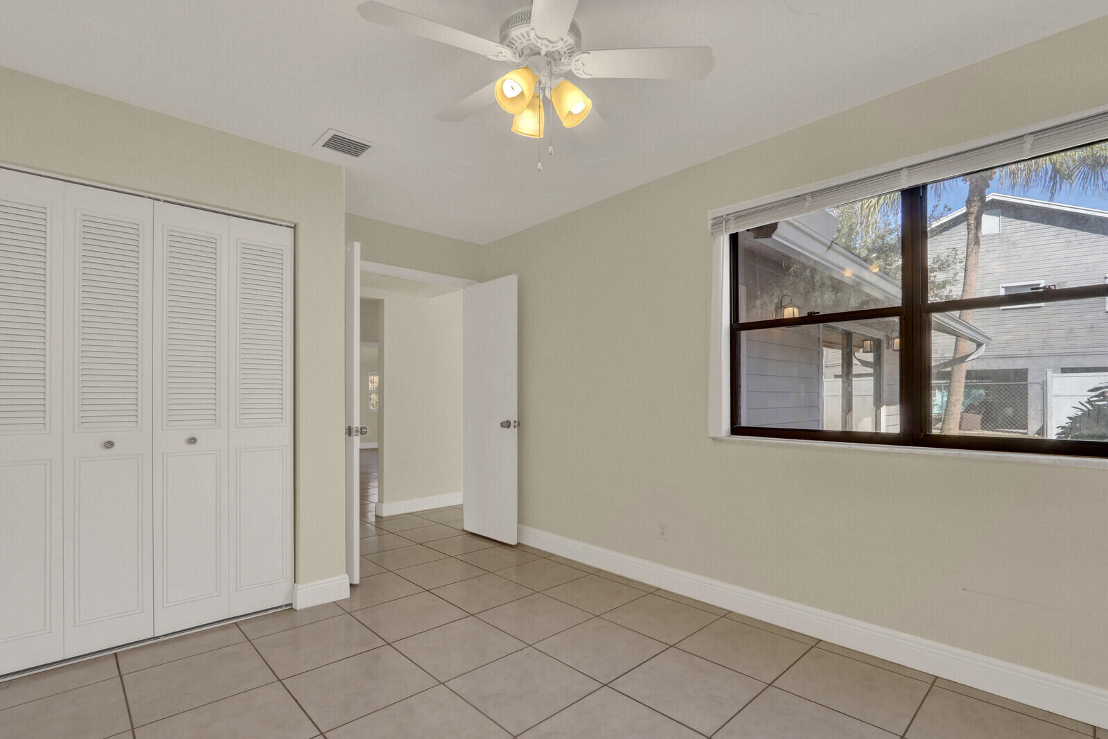 8074 Se River Lane Property Photo 22