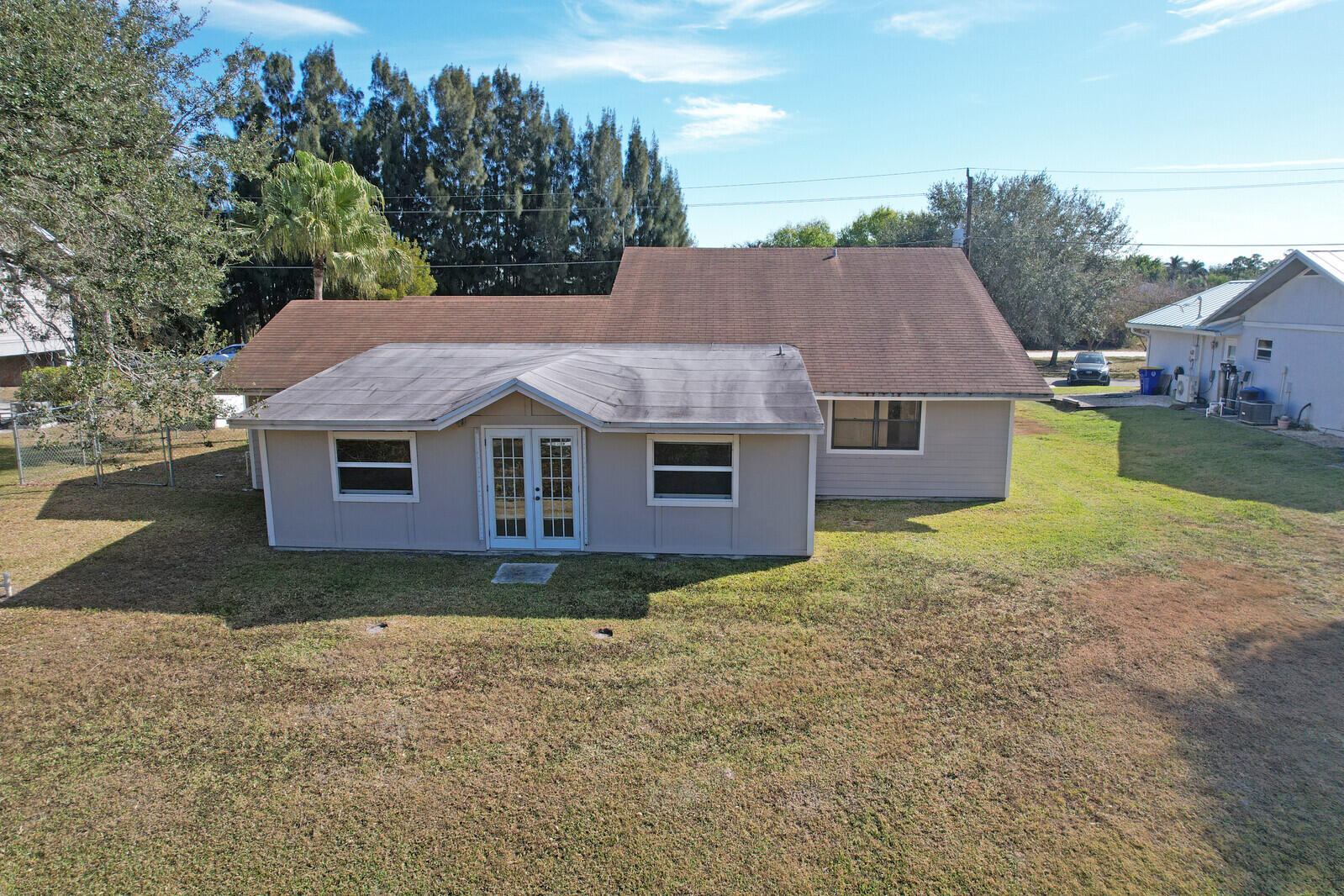 8074 Se River Lane Property Photo 35