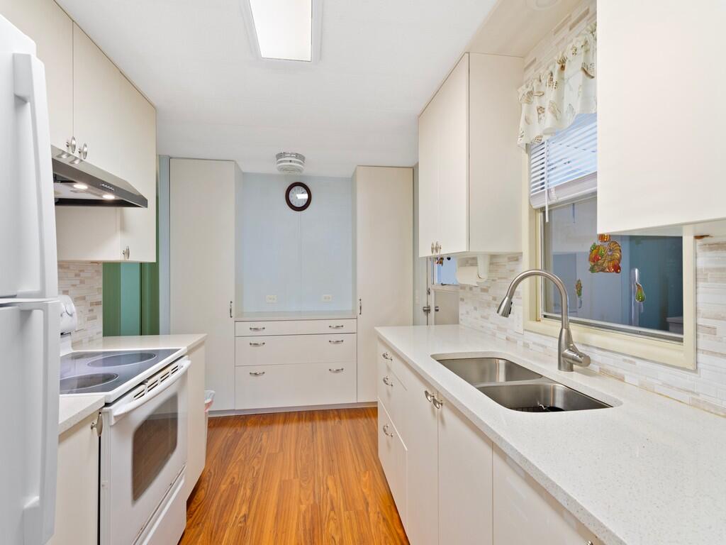 4800 Se Federal Highway #93 Property Photo 11