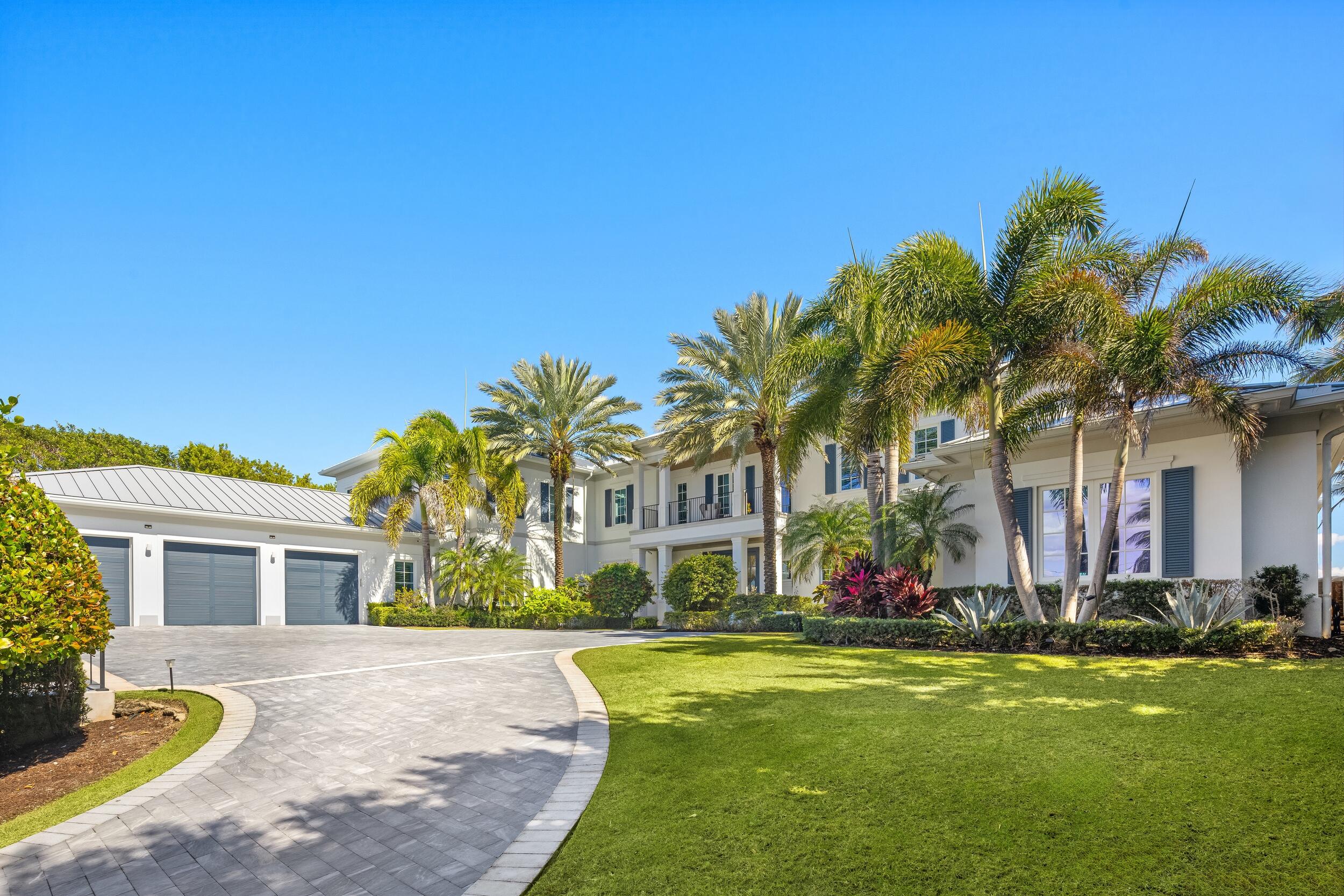 900 S Ocean Boulevard Property Photo 3