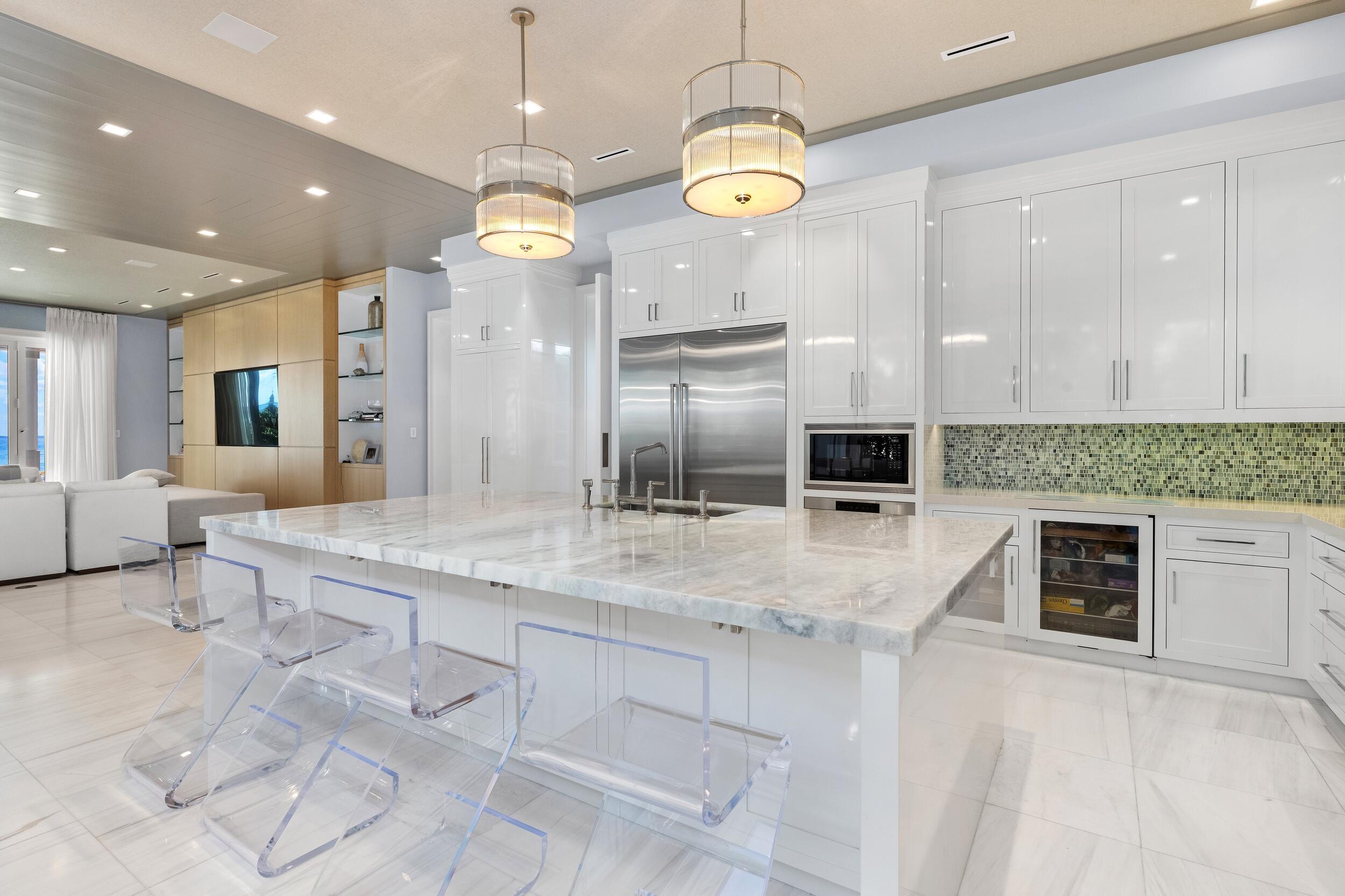 900 S Ocean Boulevard Property Photo 12