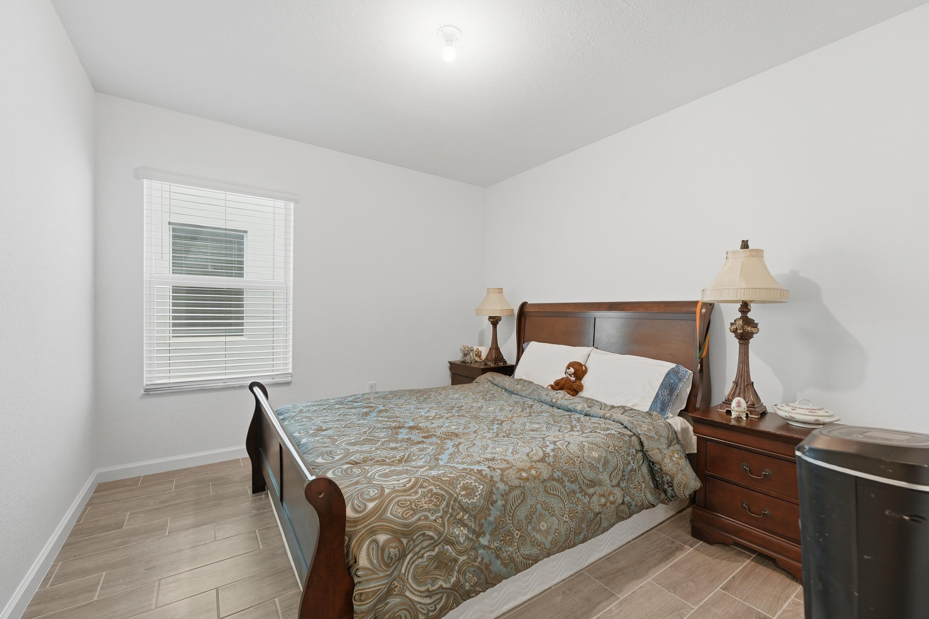 6381 Nw Leafmore Lane Property Photo 16