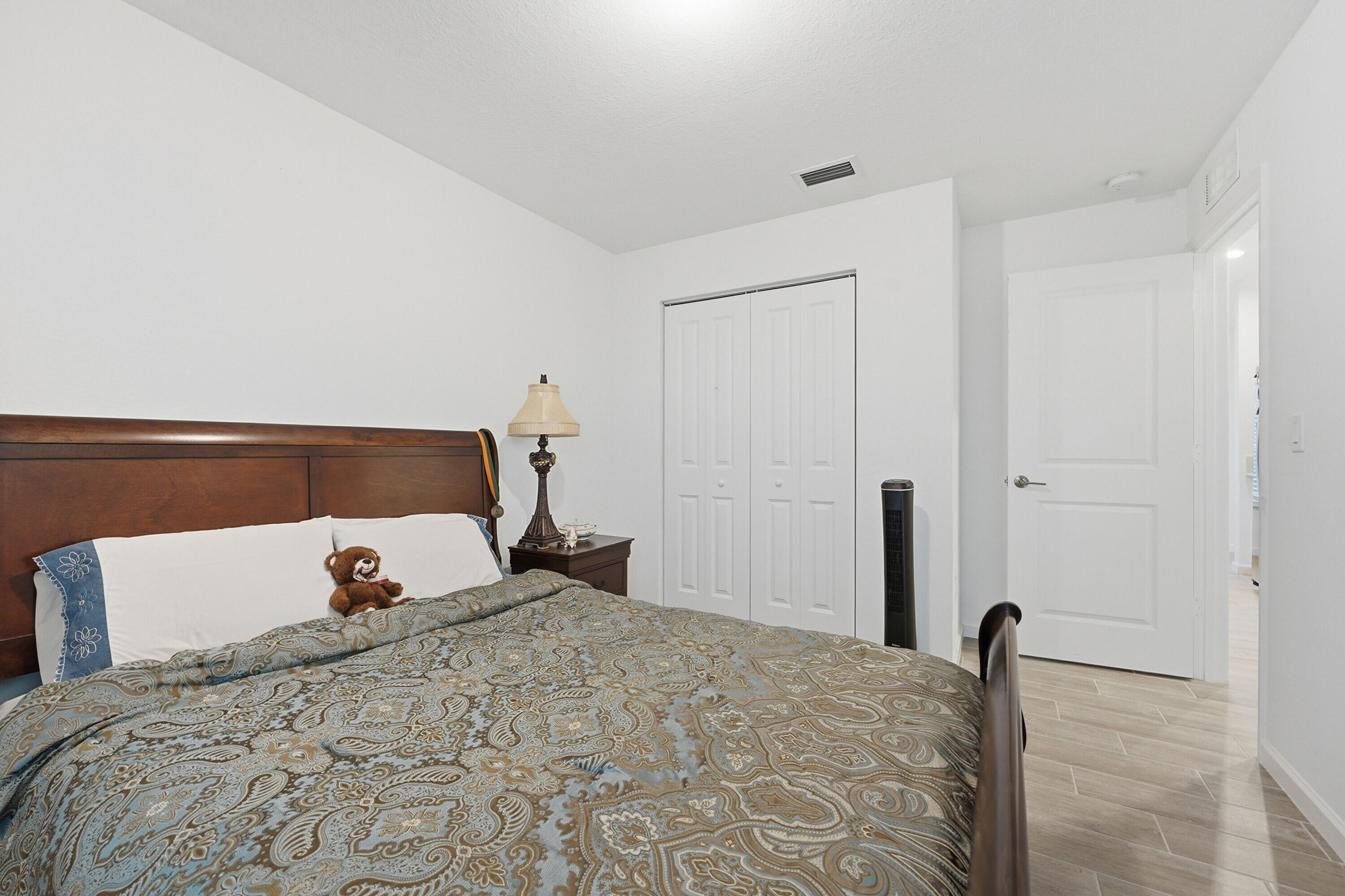 6381 Nw Leafmore Lane Property Photo 17
