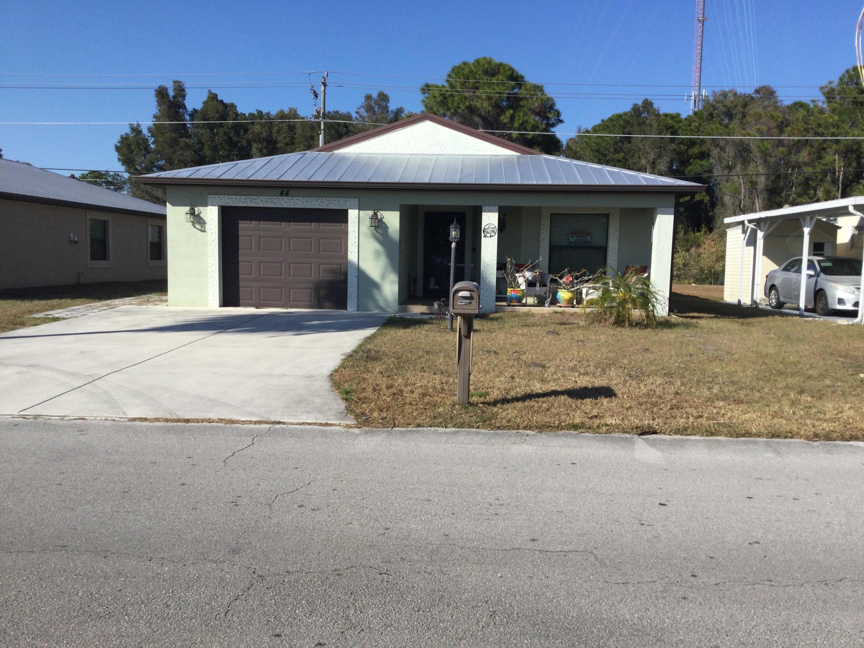 44 Mediterranean Boulevard N Property Photo 1