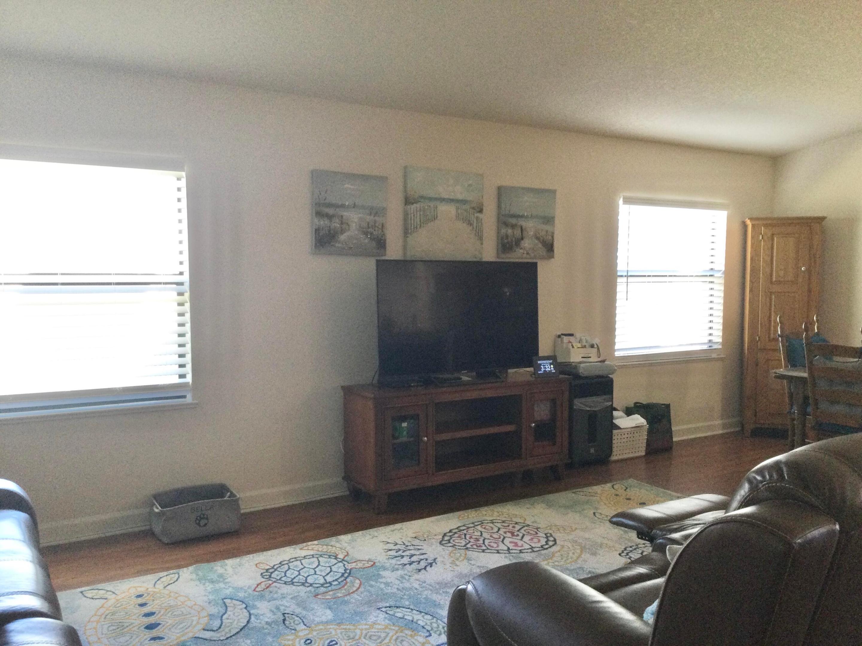44 Mediterranean Boulevard N Property Photo 10
