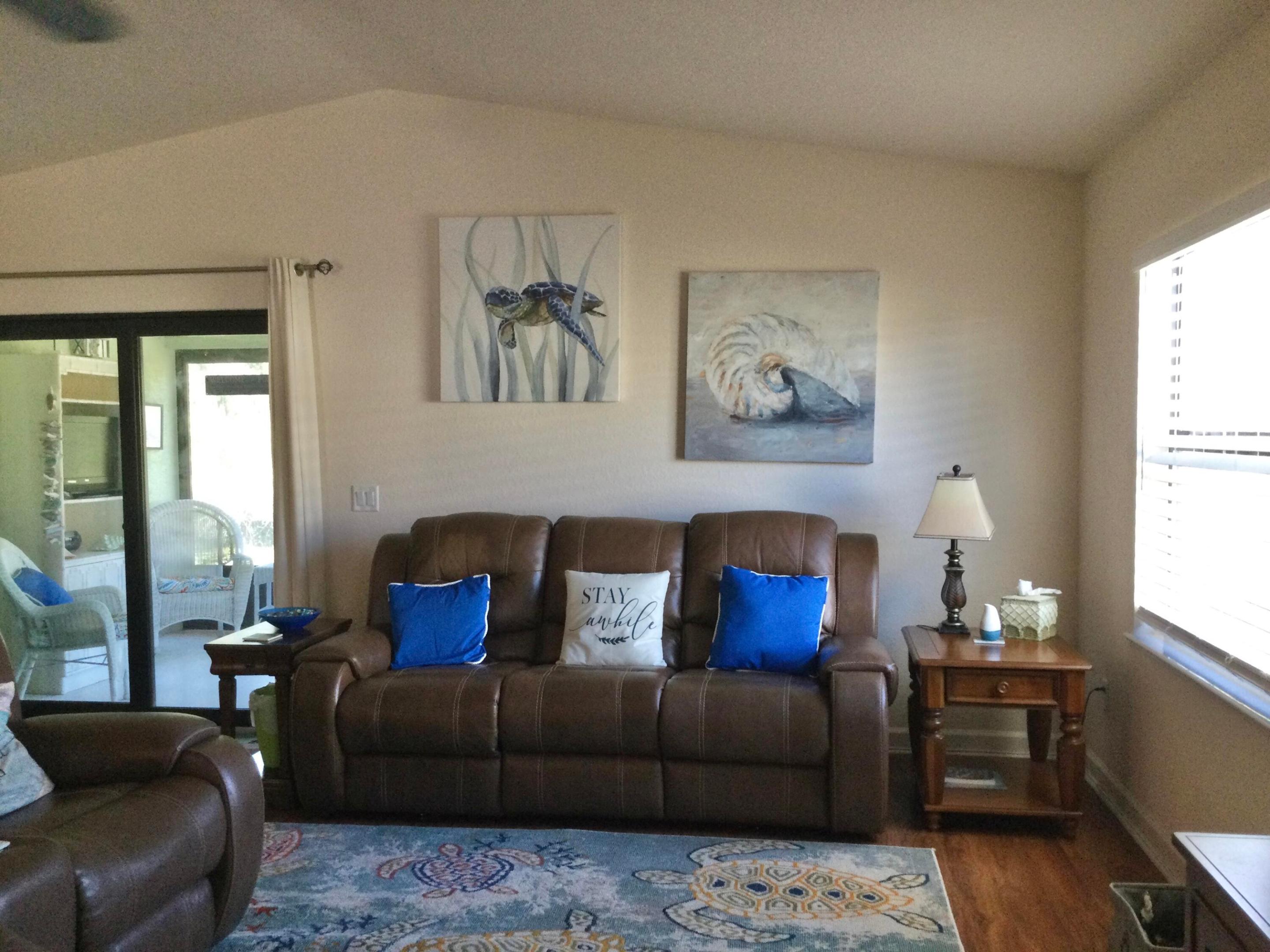 44 Mediterranean Boulevard N Property Photo 11