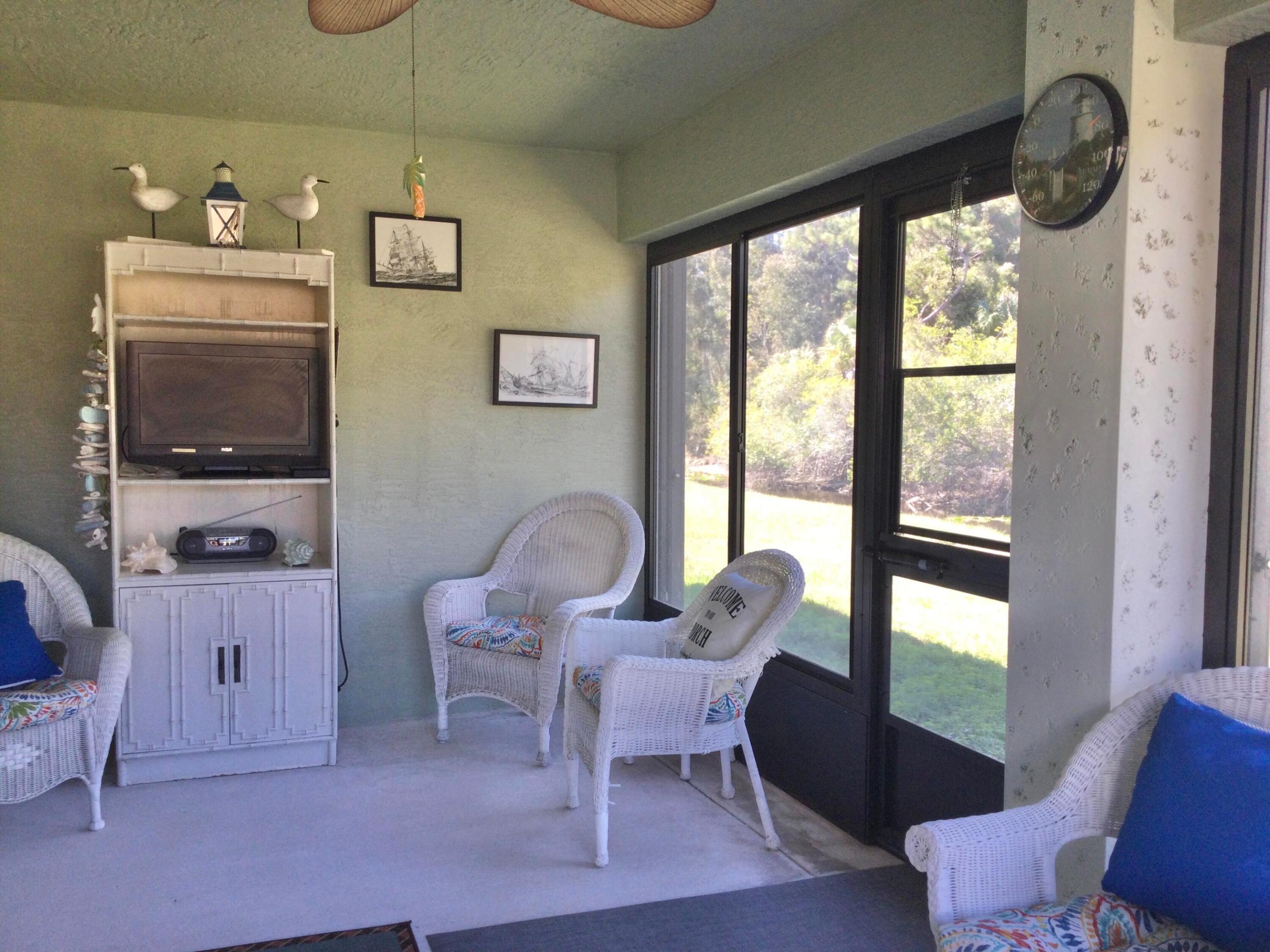 44 Mediterranean Boulevard N Property Photo 20