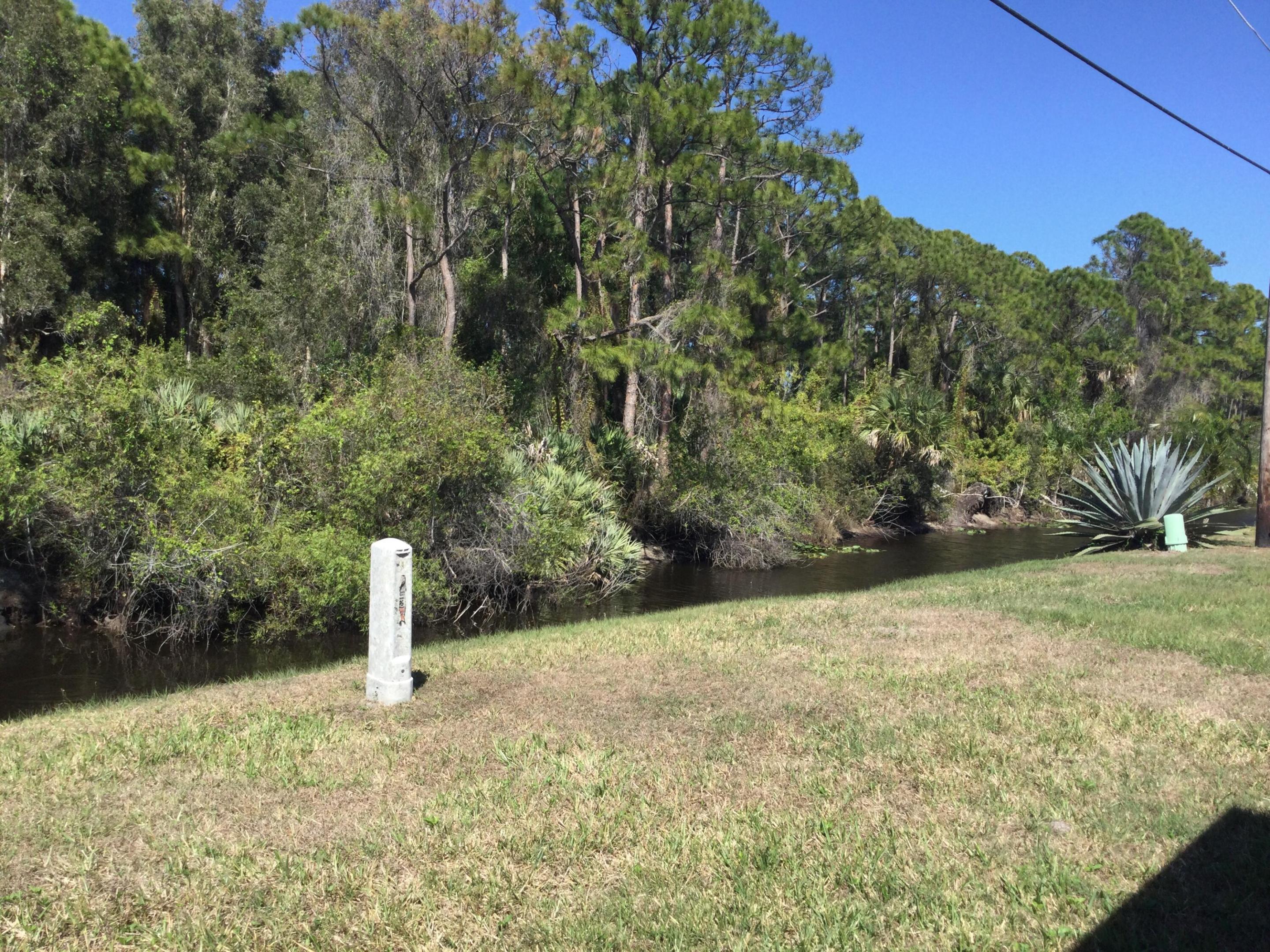 44 Mediterranean Boulevard N Property Photo 23