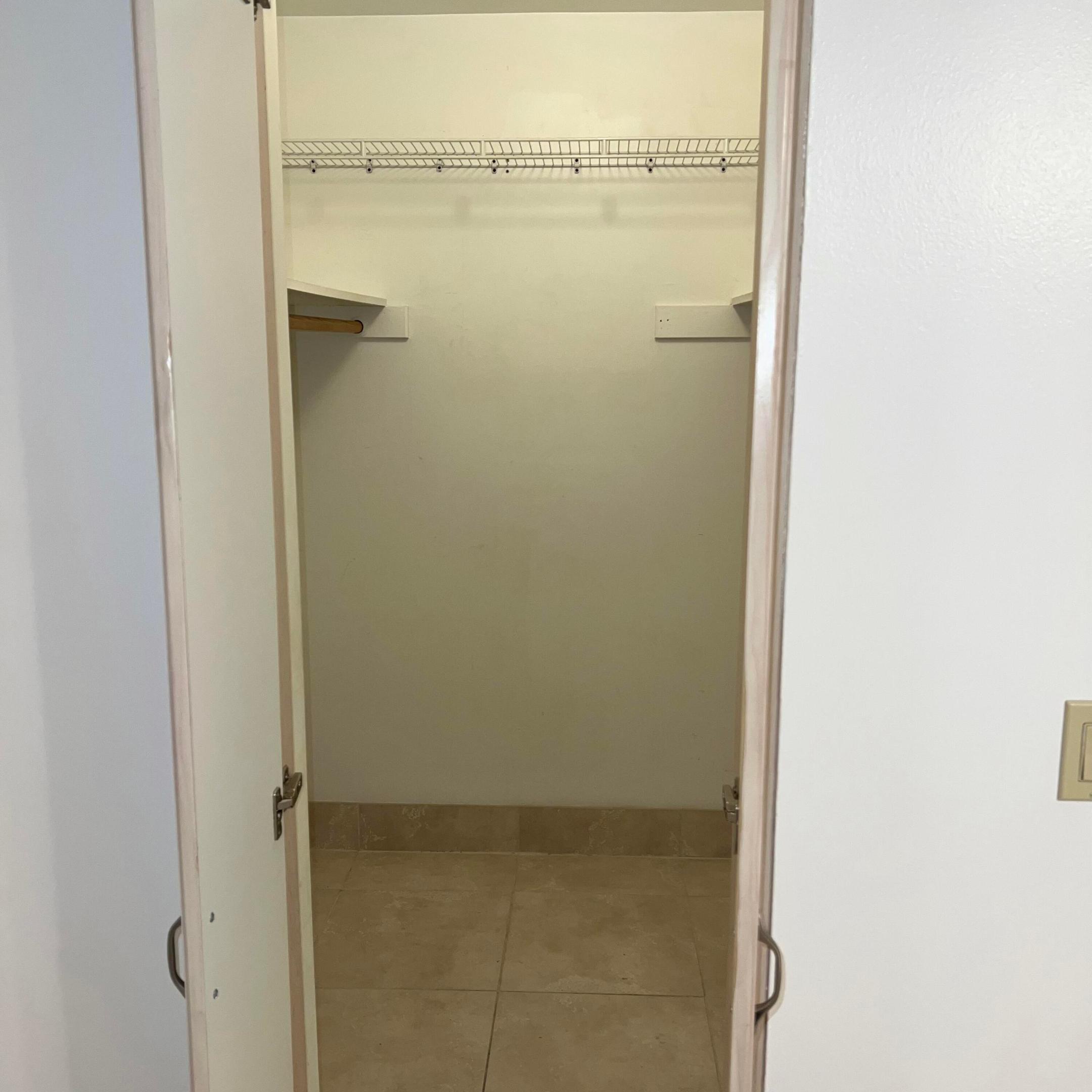 2302 Sunrise Boulevard 3-201 Property Photo 23