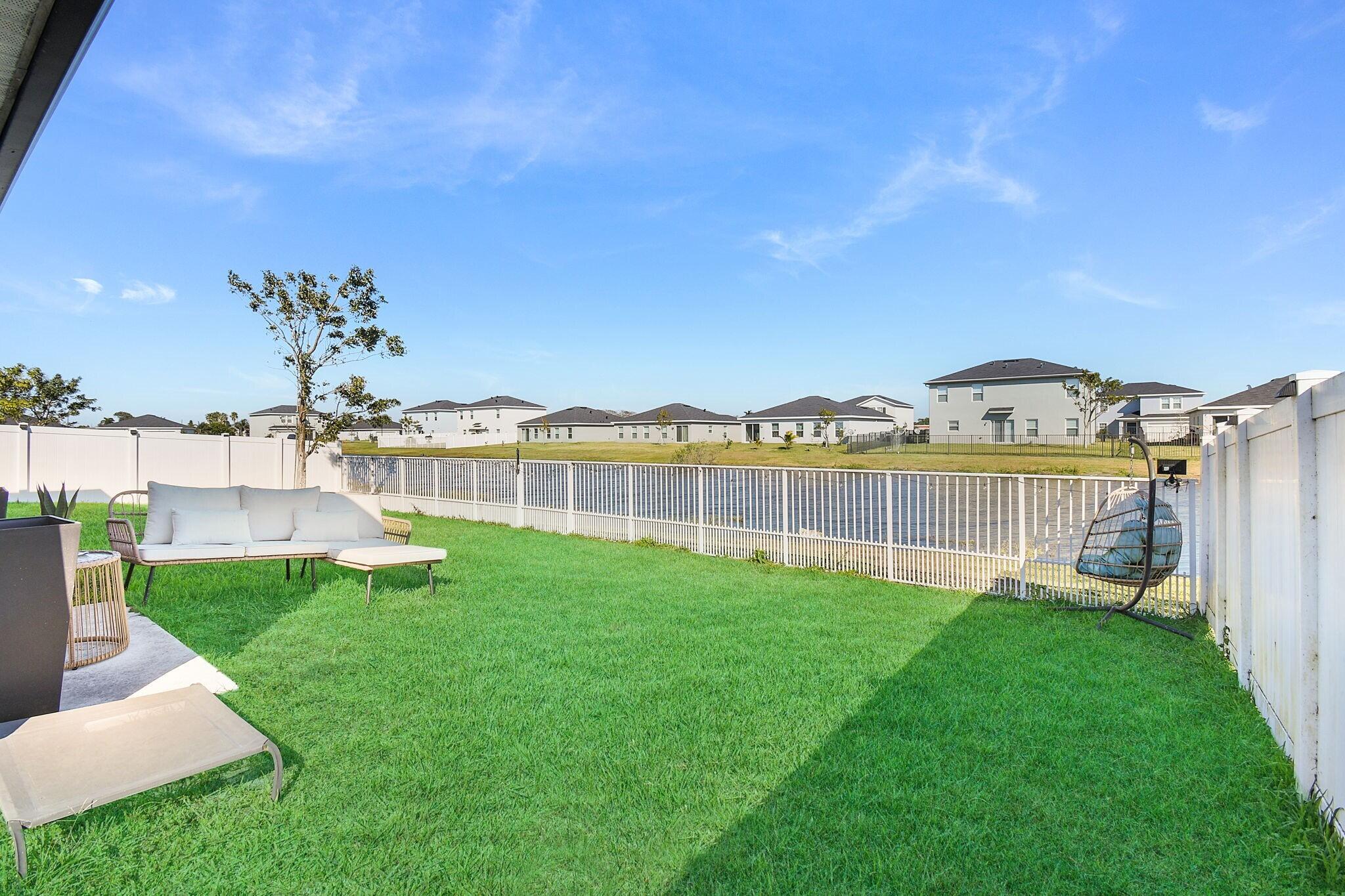 113 Dabou Loop Property Photo 1