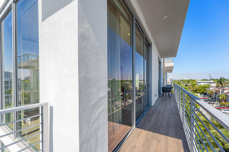 41 Isle Of Venice Drive Ph 502 Property Photo 23