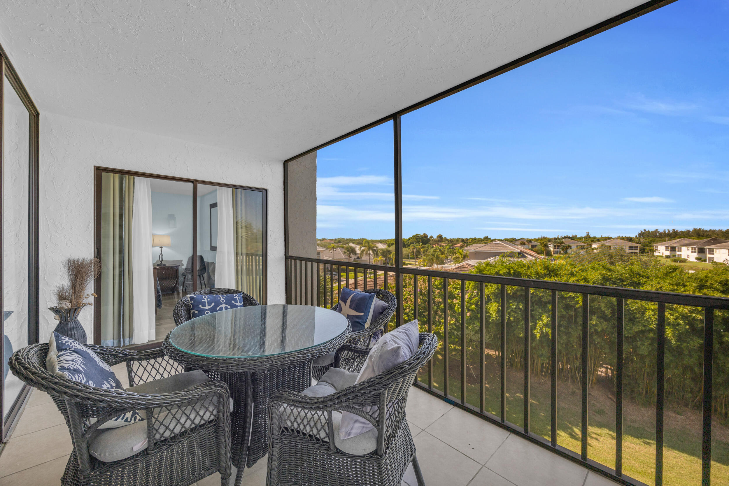 2400 S Ocean Drive 7645 Property Photo 14