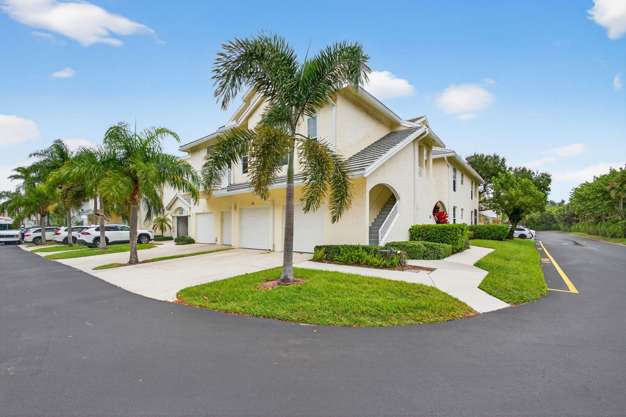 1609 Mizzenmast Way 1609 Property Photo 4