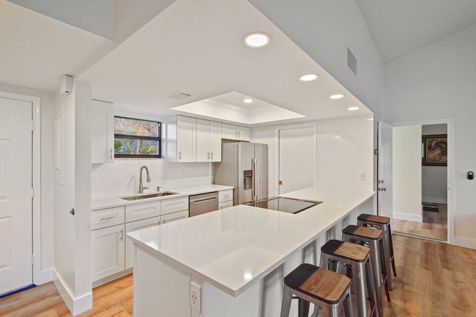 11863 Wimbledon Circle 508 Property Photo 1