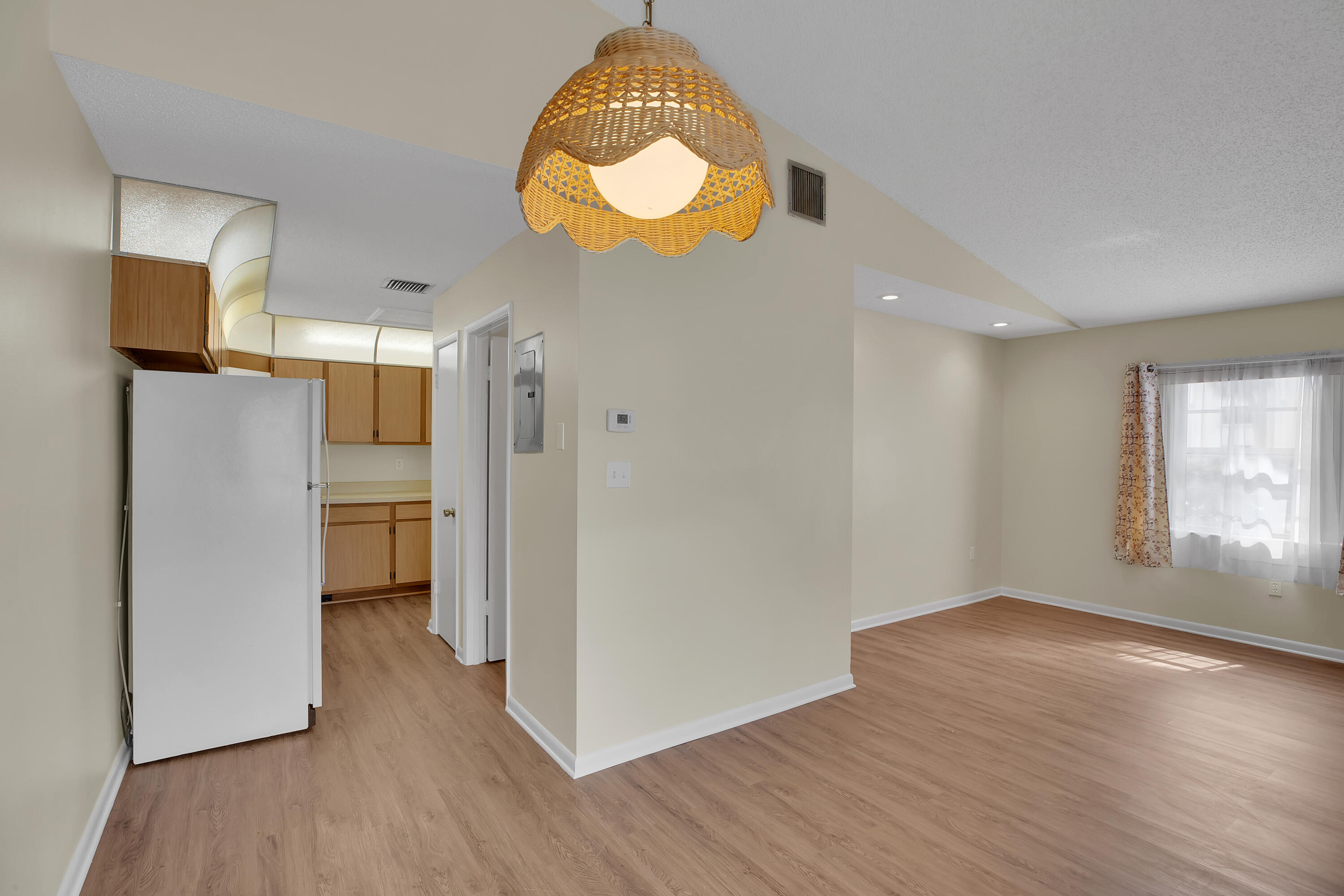 2007 Oleander Boulevard Apt D Property Photo 16
