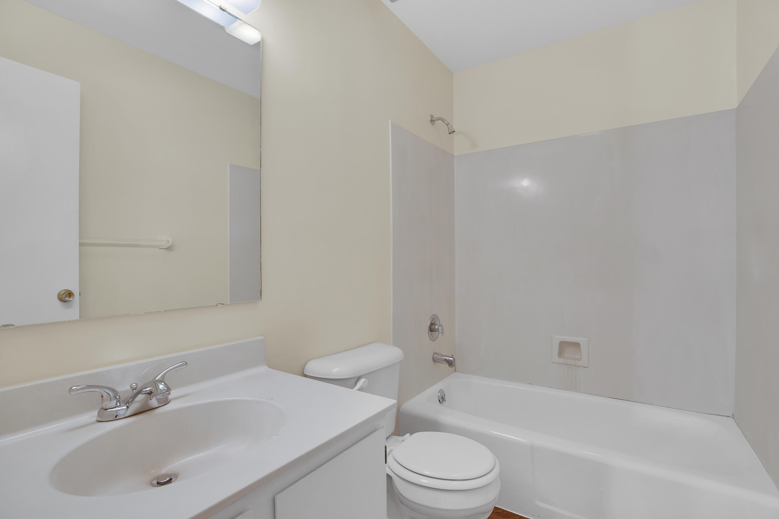 2007 Oleander Boulevard Apt D Property Photo 25