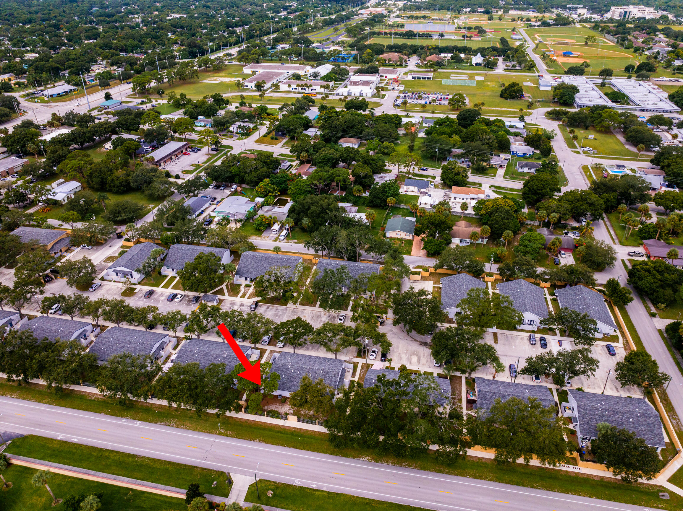 2007 Oleander Boulevard Apt D Property Photo 33