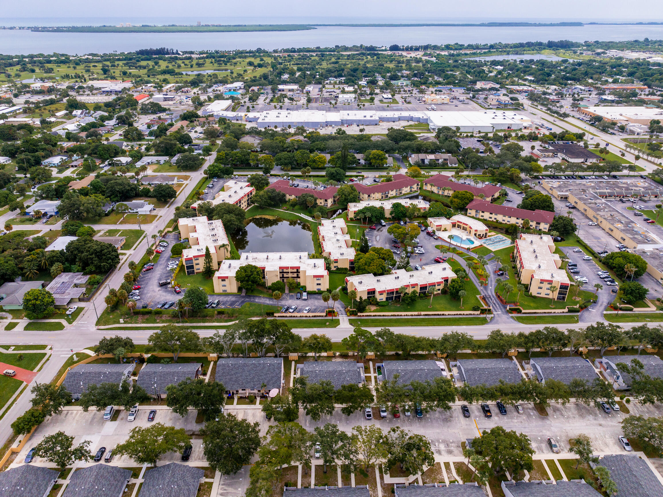 2007 Oleander Boulevard Apt D Property Photo 36