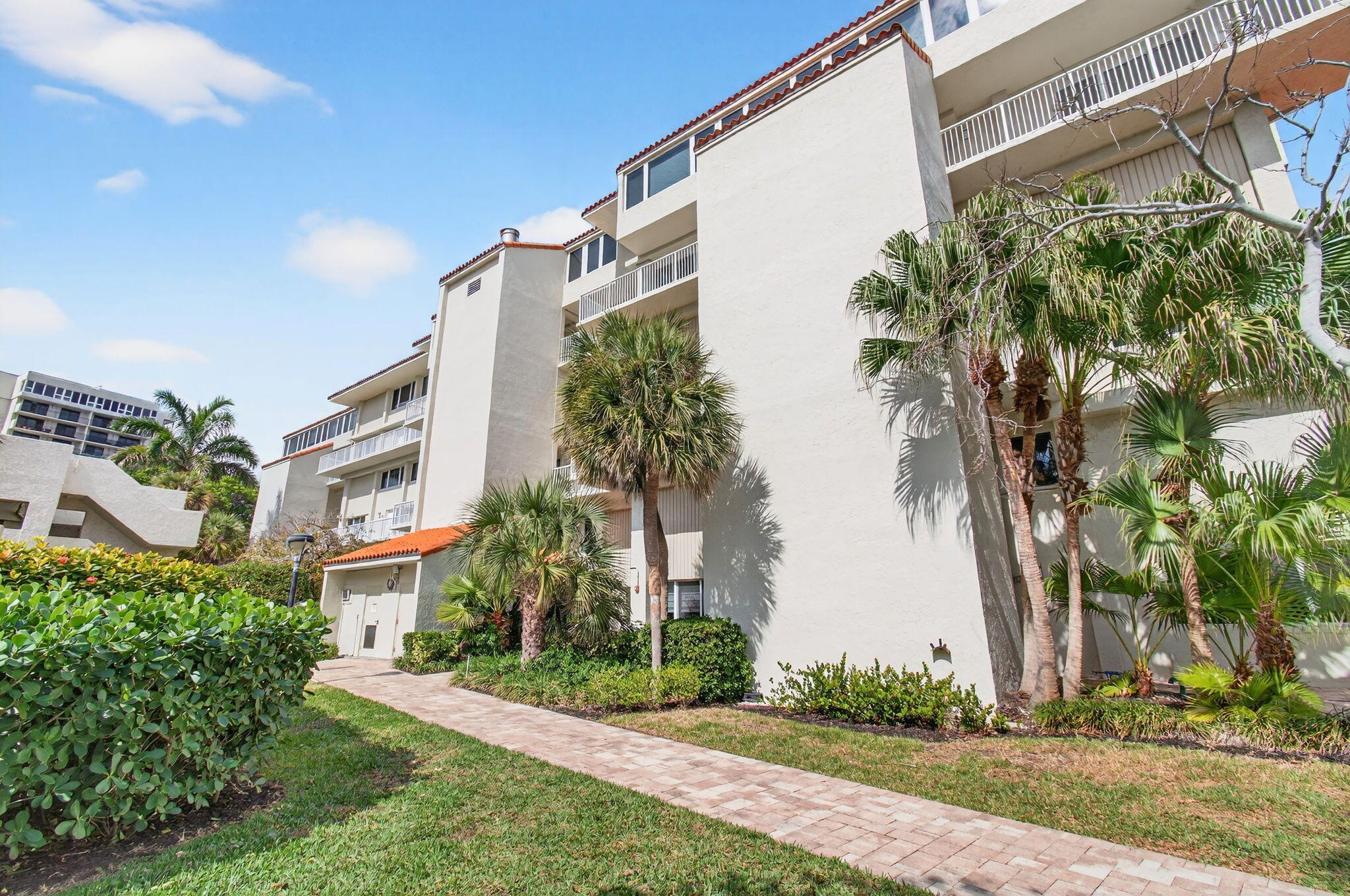 3908 S Ocean Boulevard 127 Property Photo 3