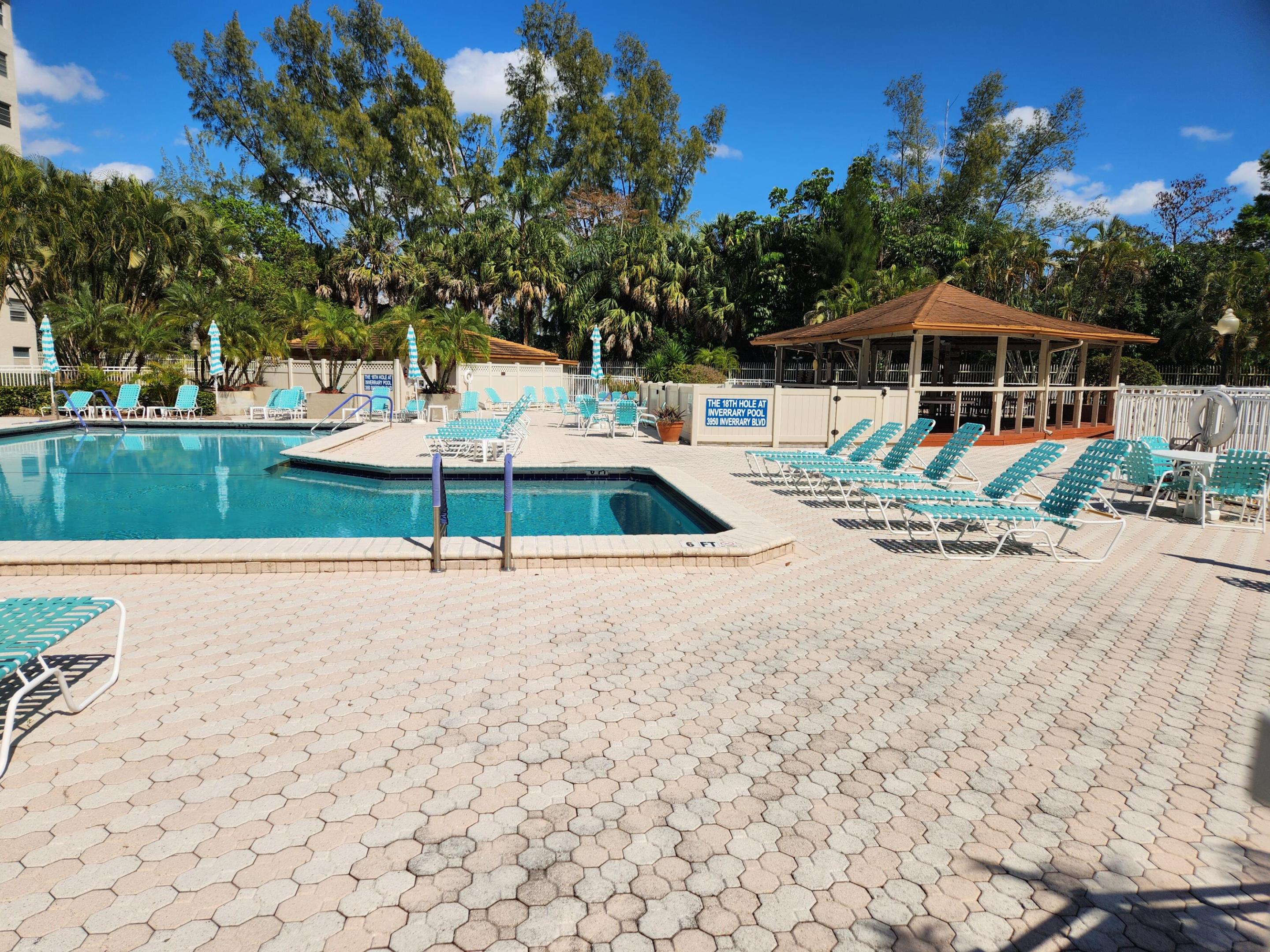 3940 Inverrary Boulevard 302