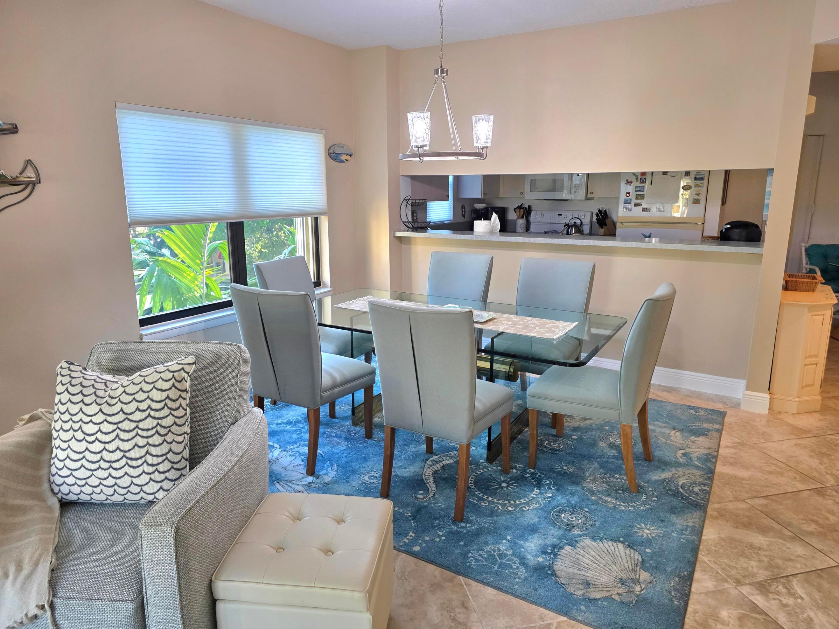 300 Uno Lago Drive 305 Property Photo 10