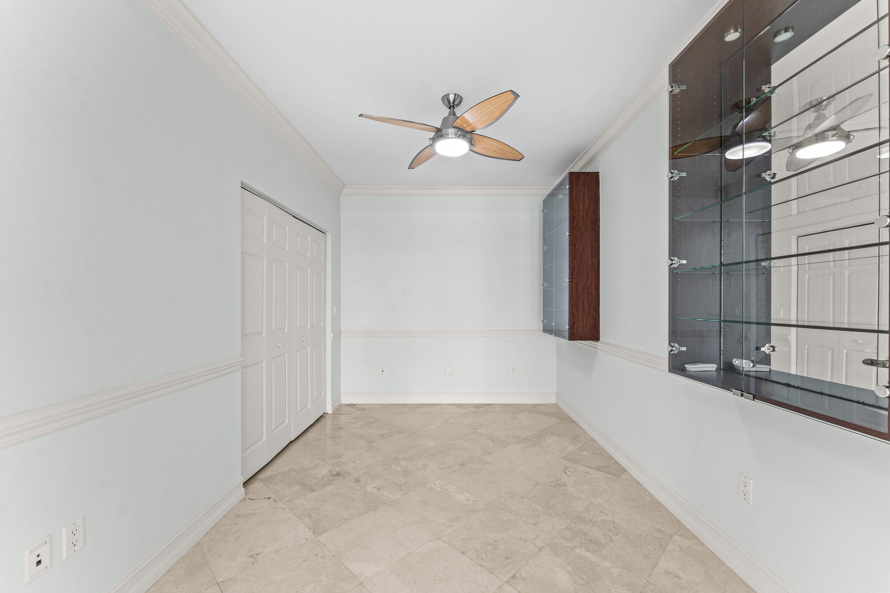 550 Se Mizner Boulevard B501 Property Photo 5