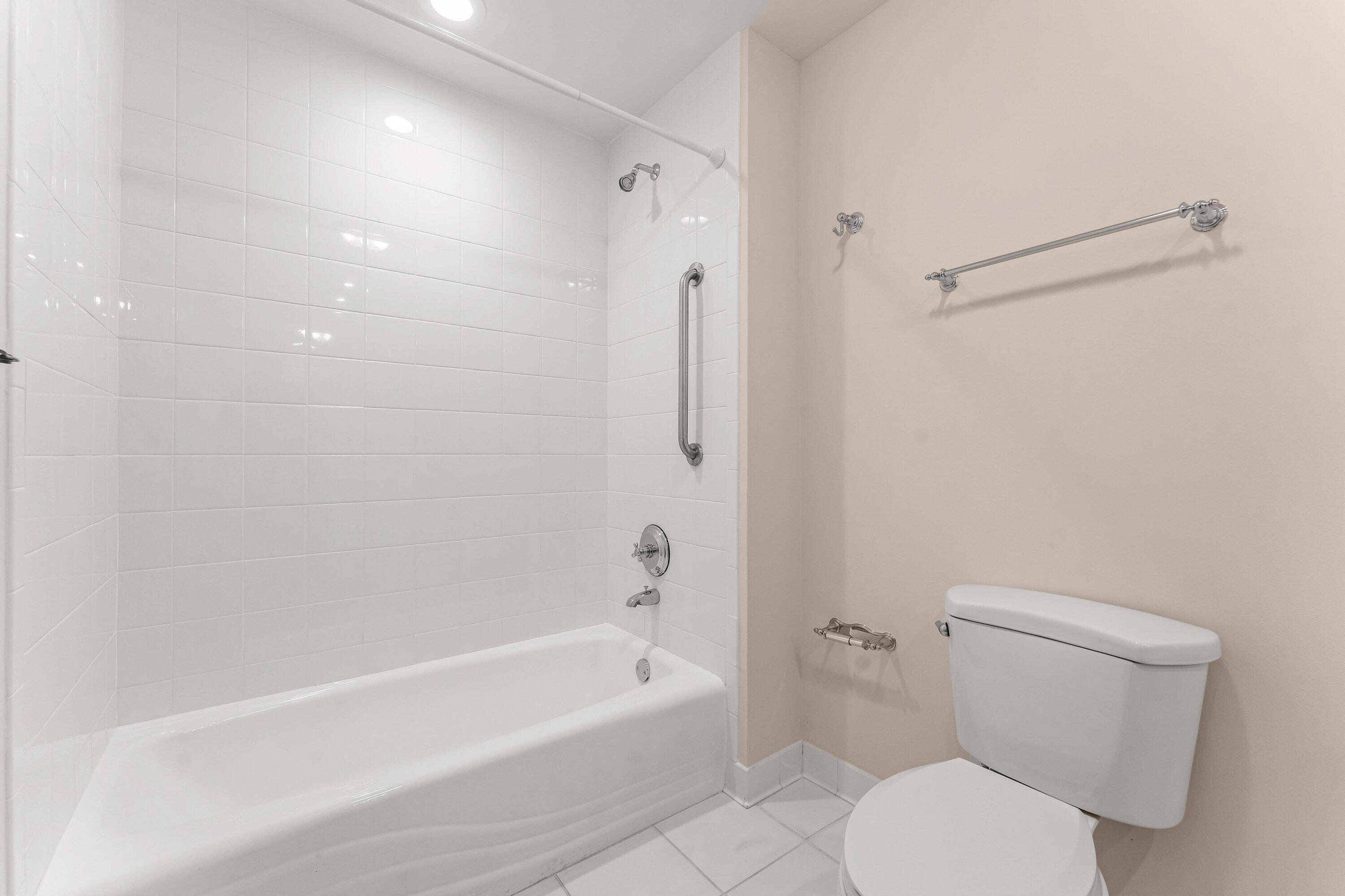 550 Se Mizner Boulevard B501 Property Photo 25