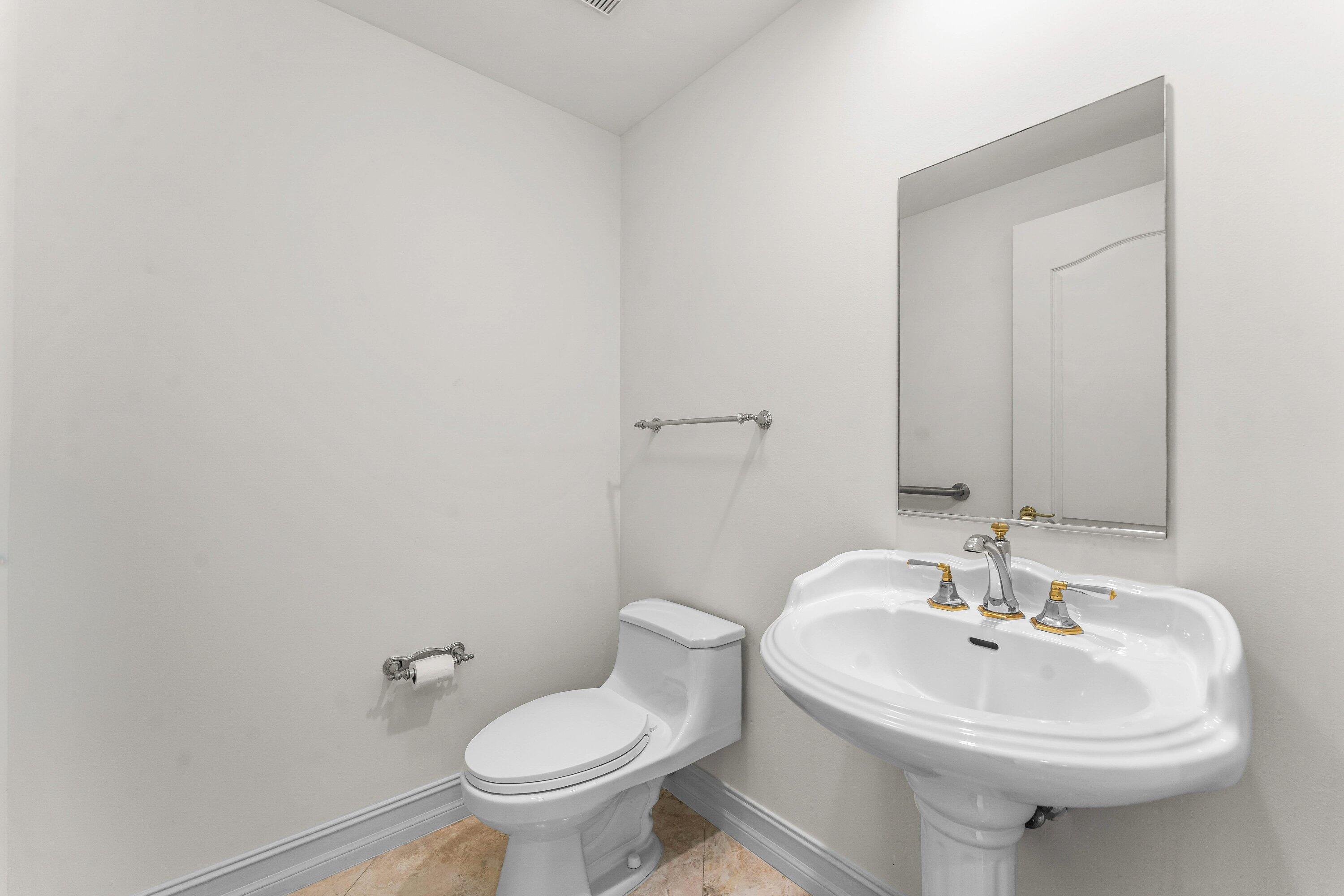 550 Se Mizner Boulevard B501 Property Photo 26