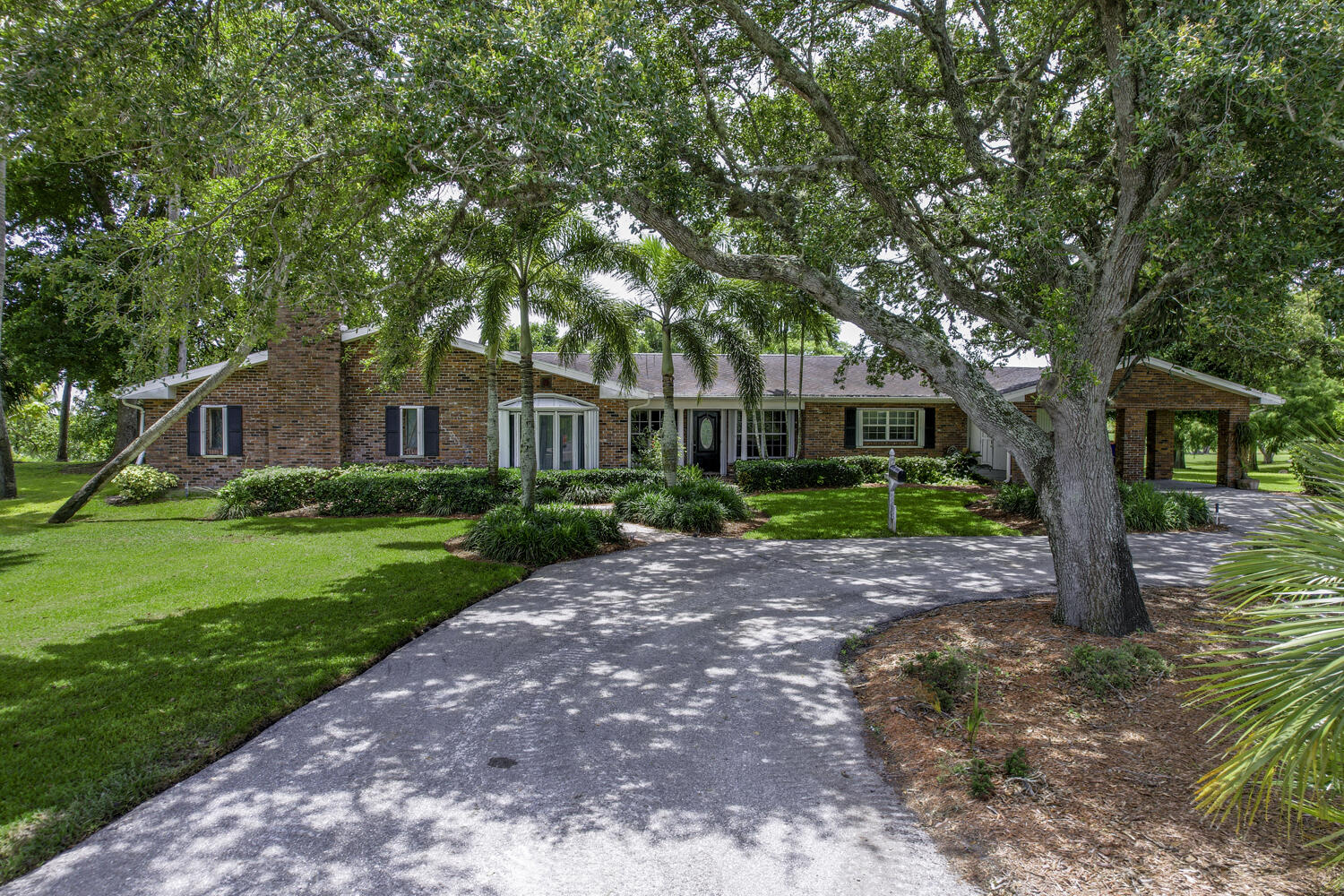 13348 Us Highway 441 Property Photo 1