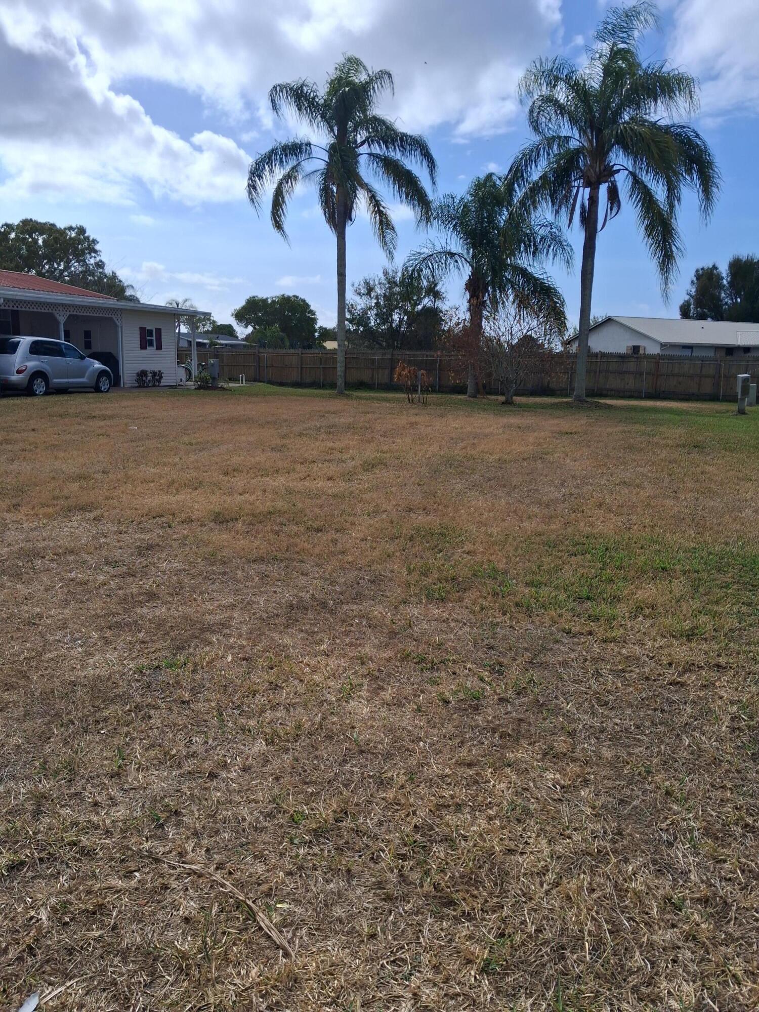 1691 Sw 35th Circle Property Photo 1
