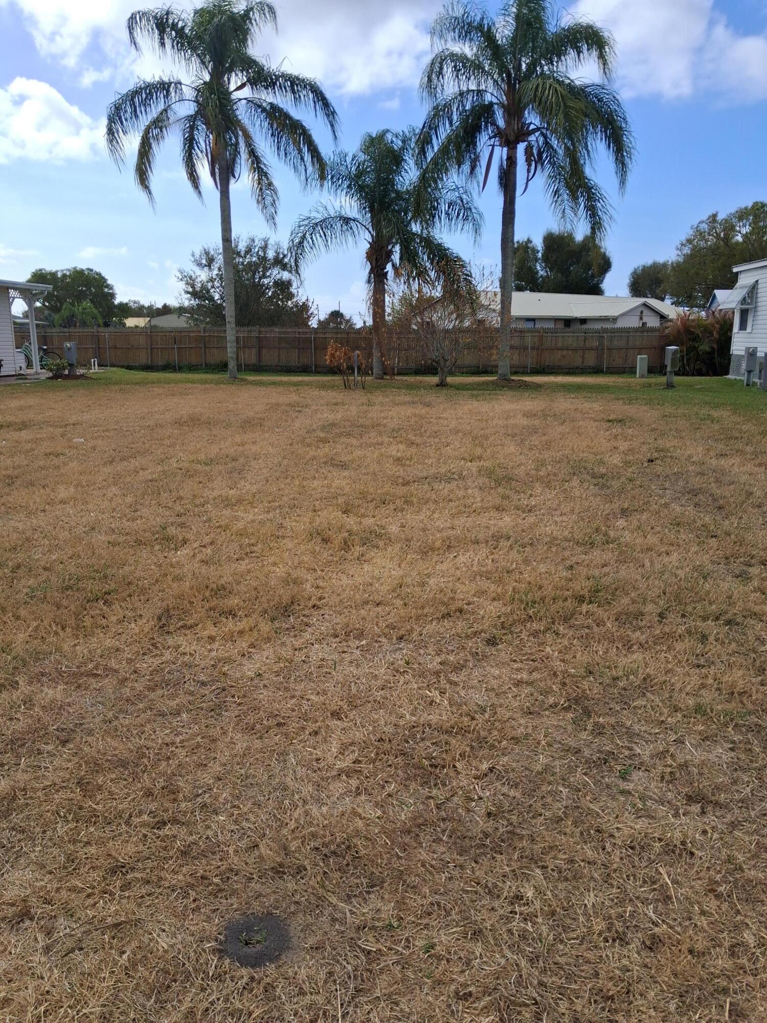 1691 Sw 35th Circle Property Photo 2