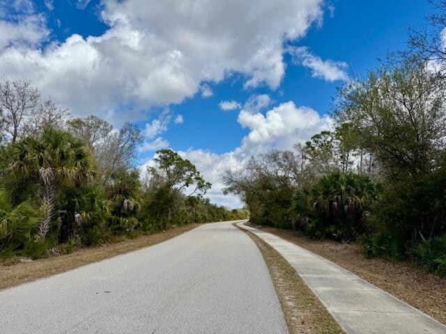 4921 S Fairway Drive Property Photo 6