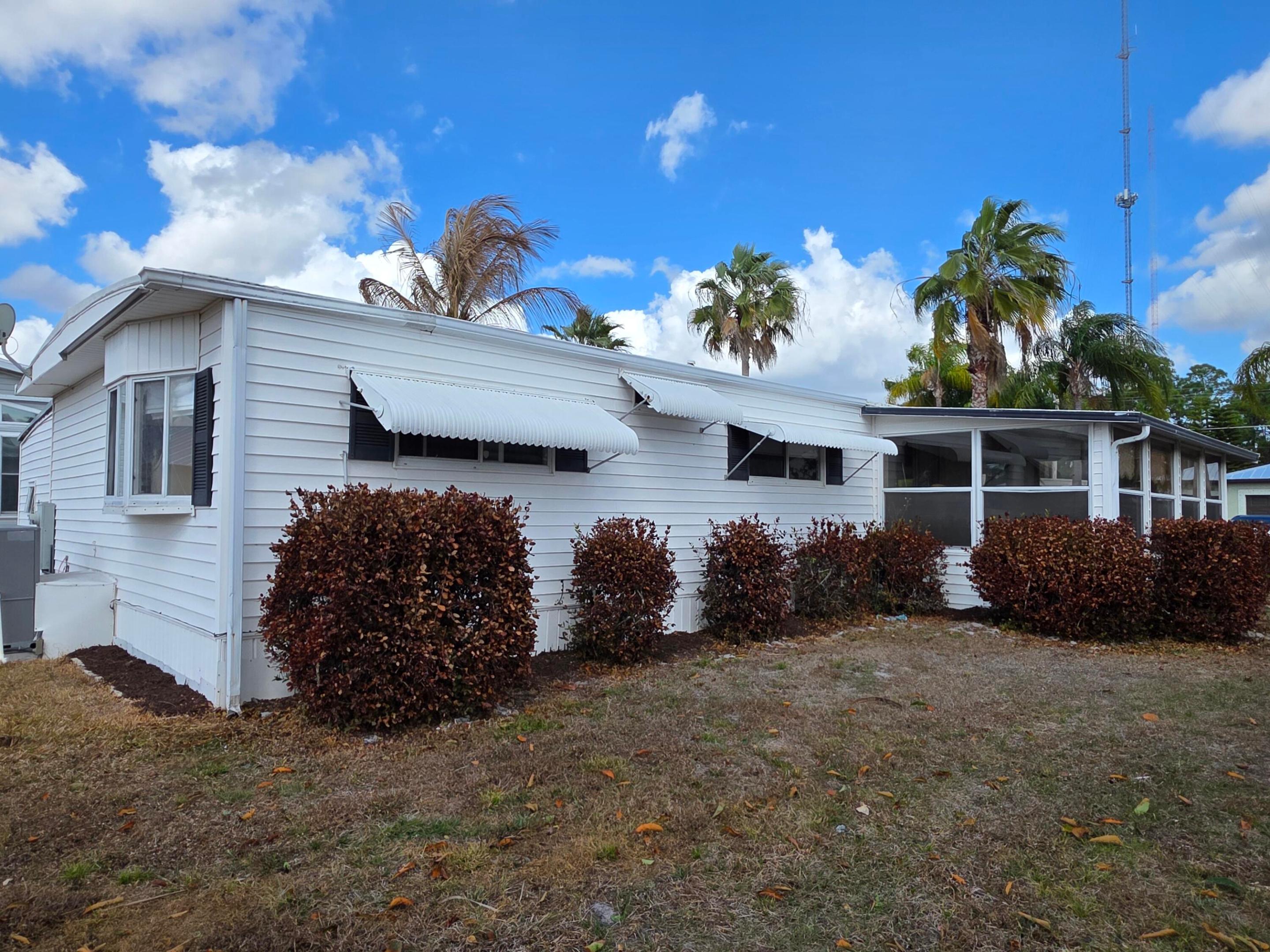 55 Mediterranean Boulevard N Property Photo 2