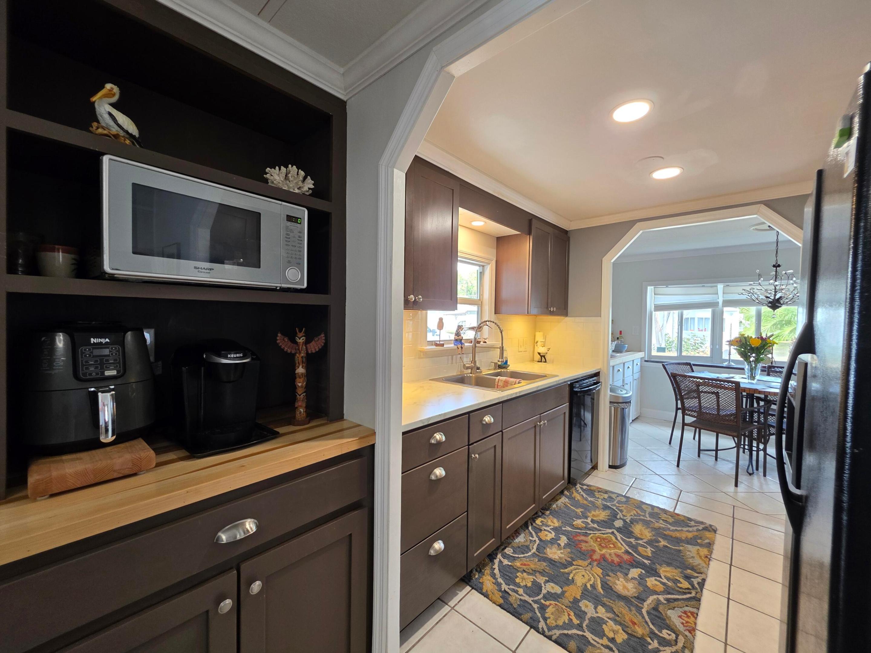 55 Mediterranean Boulevard N Property Photo 5